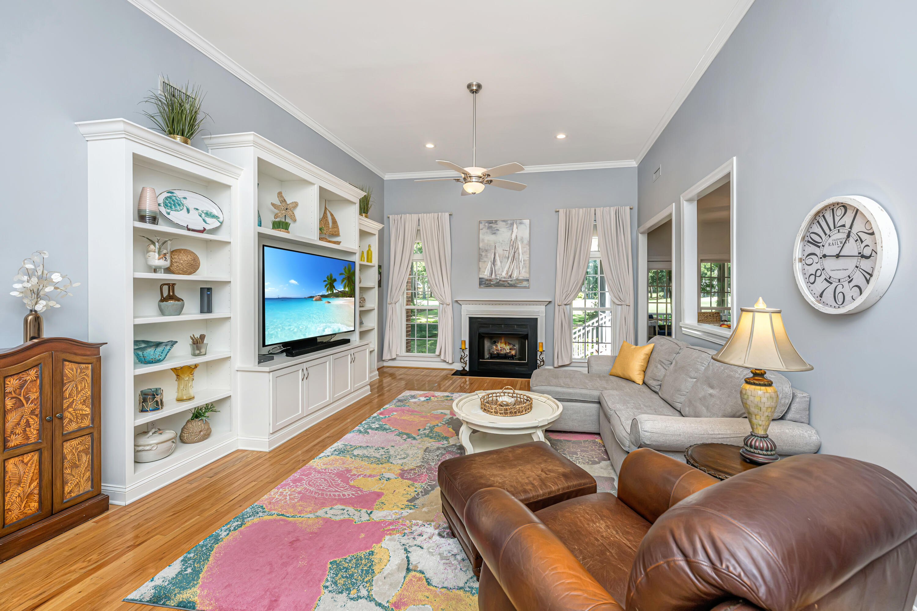 5201 Forest Oaks Drive