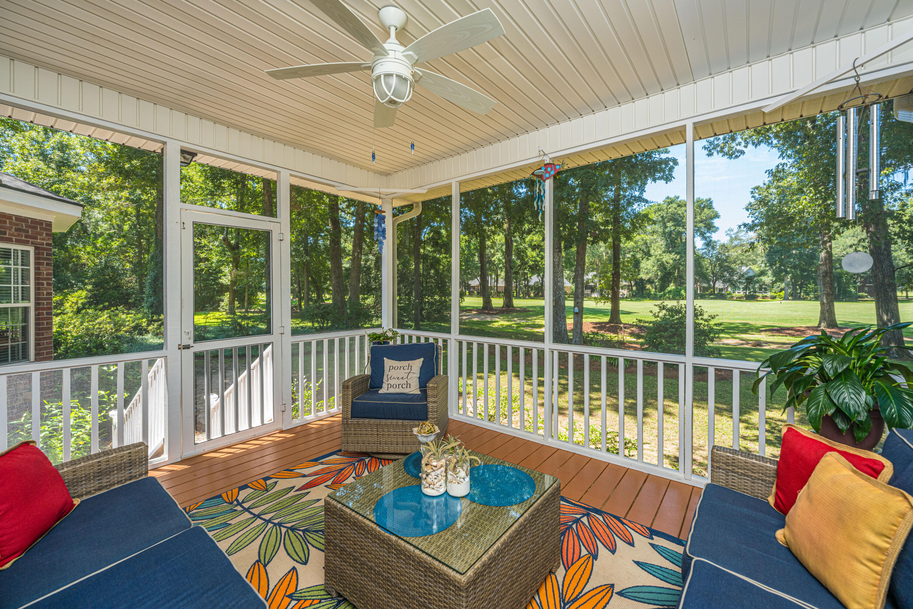 5201 Forest Oaks Drive