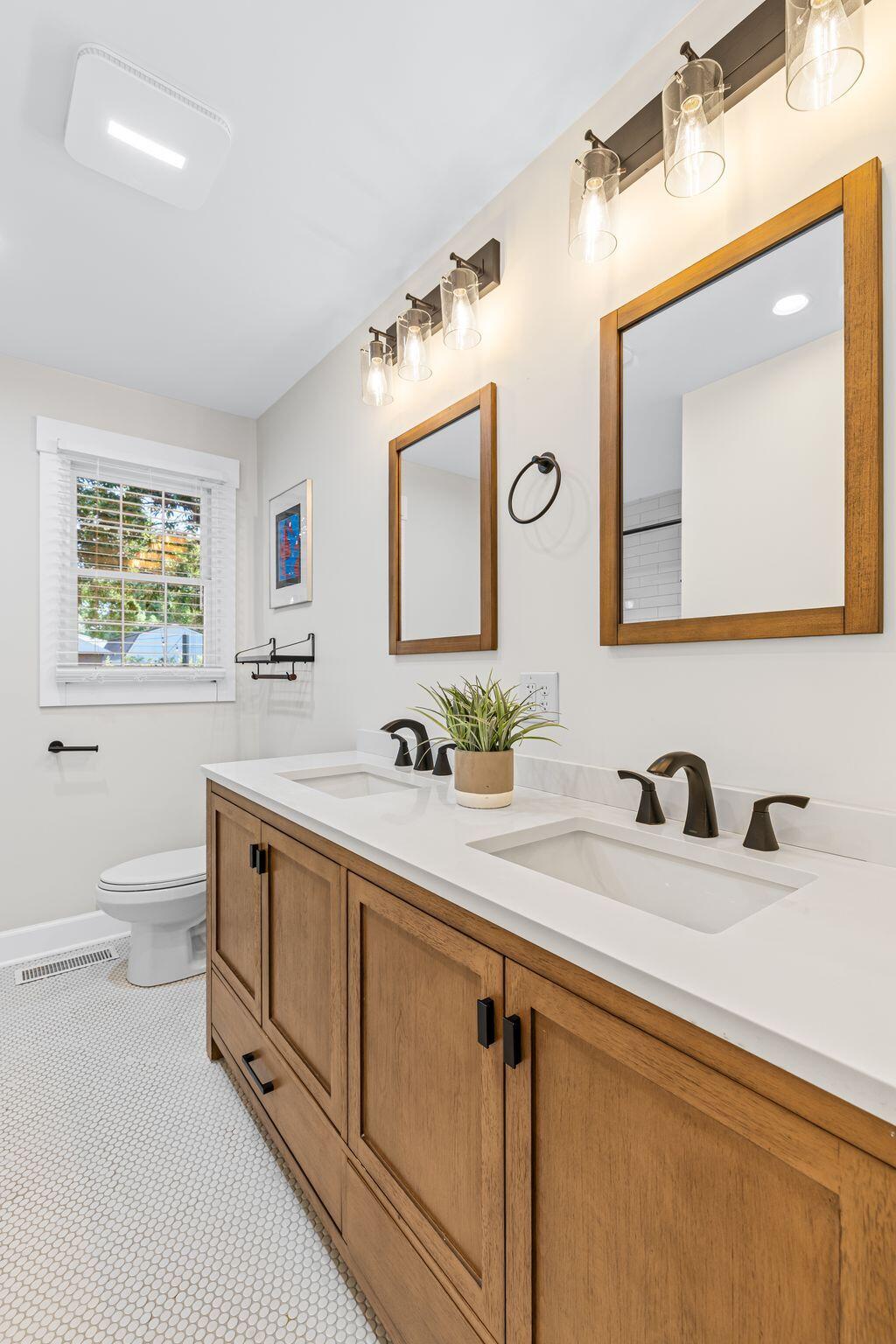 1258 Driftwood Drive