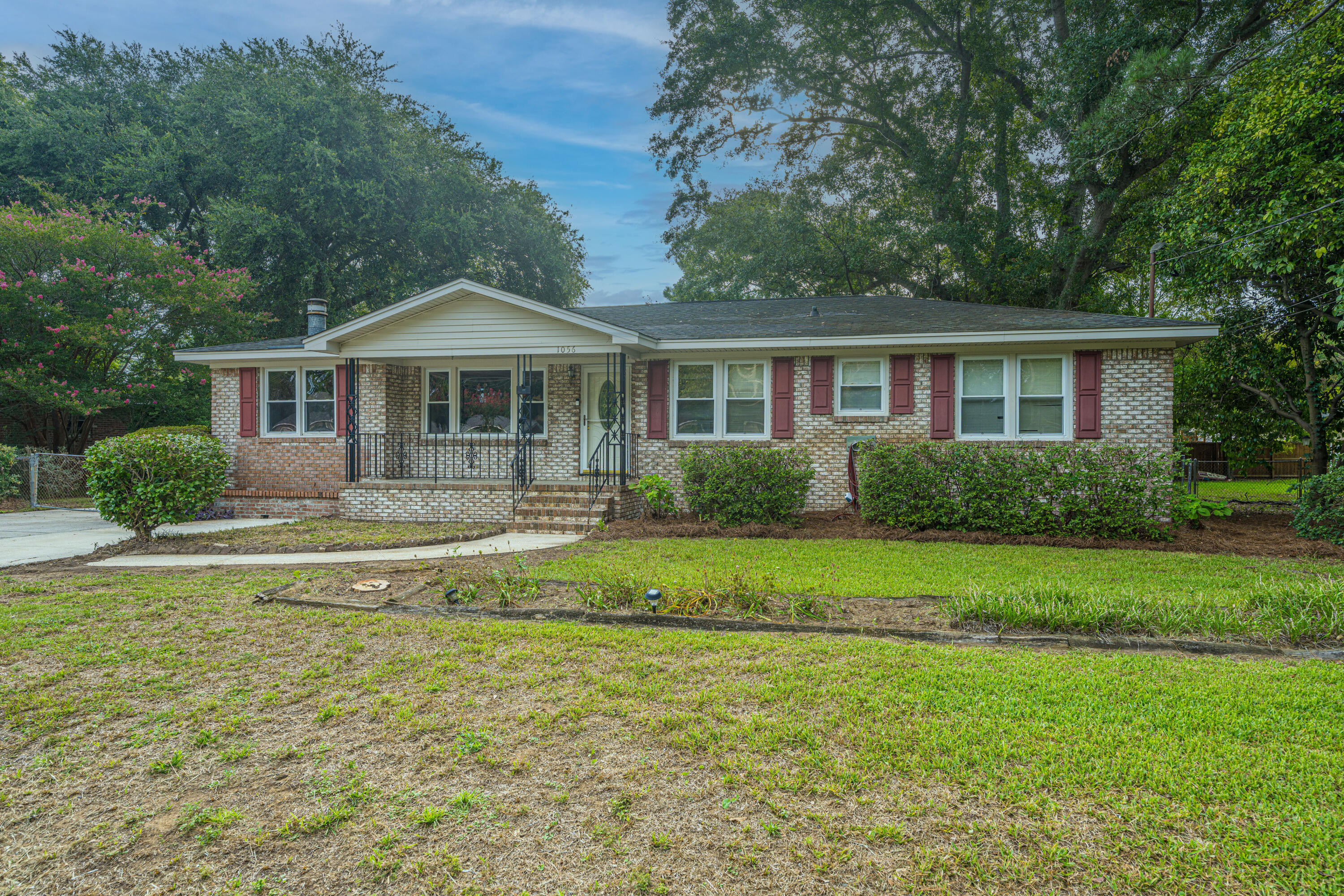 1056 Woodside Drive