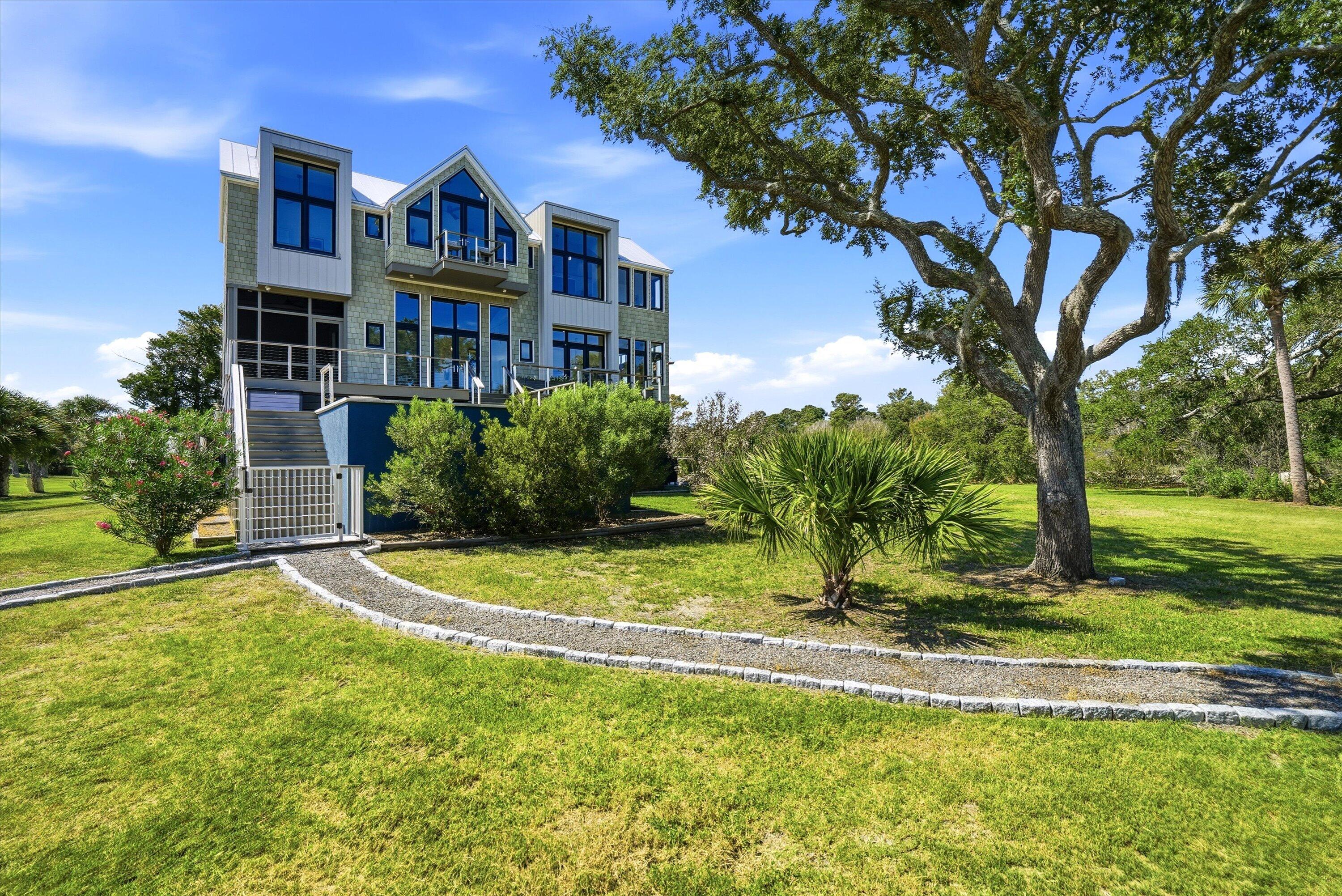 618 Flowers Drive