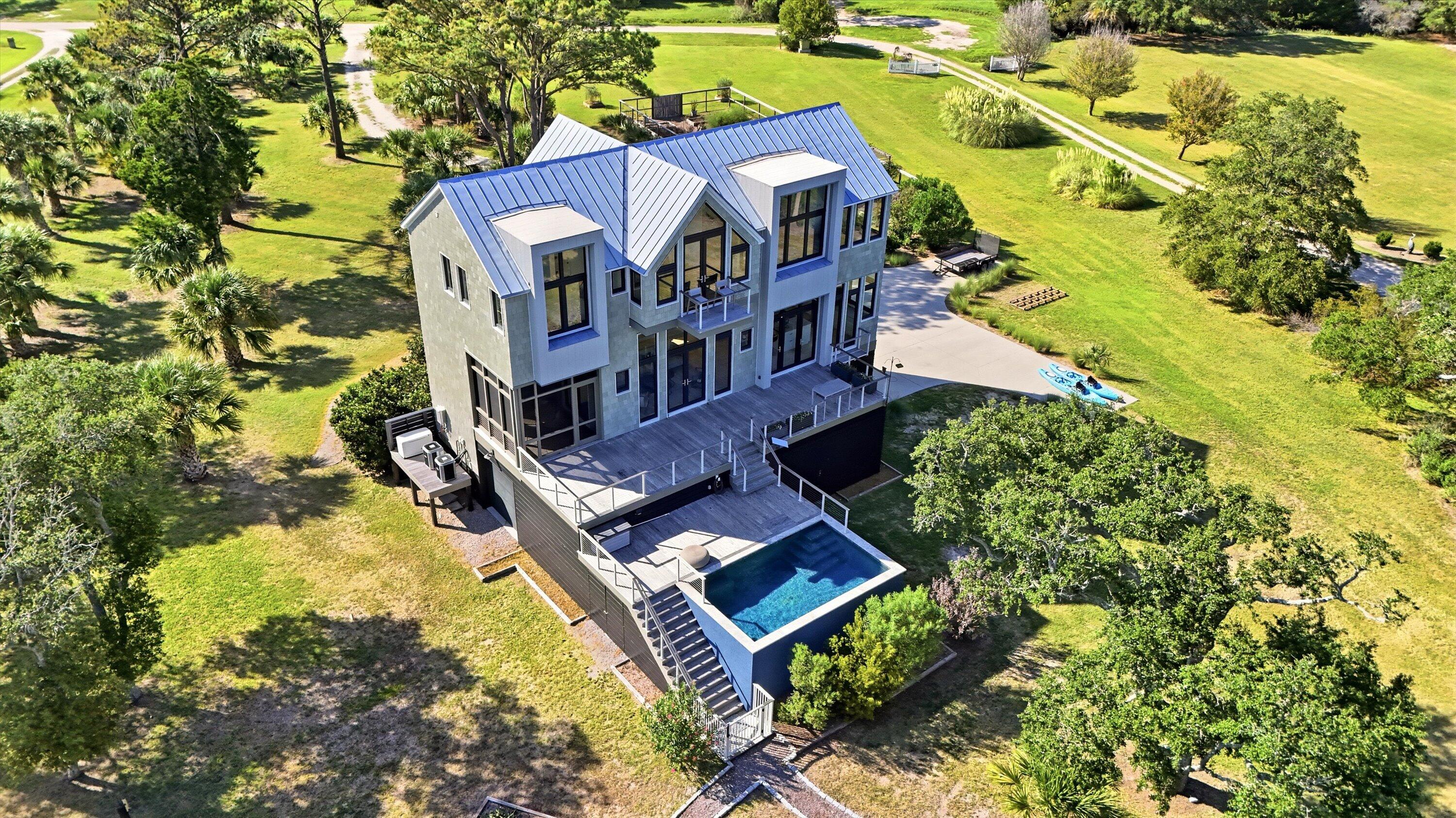 618 Flowers Drive