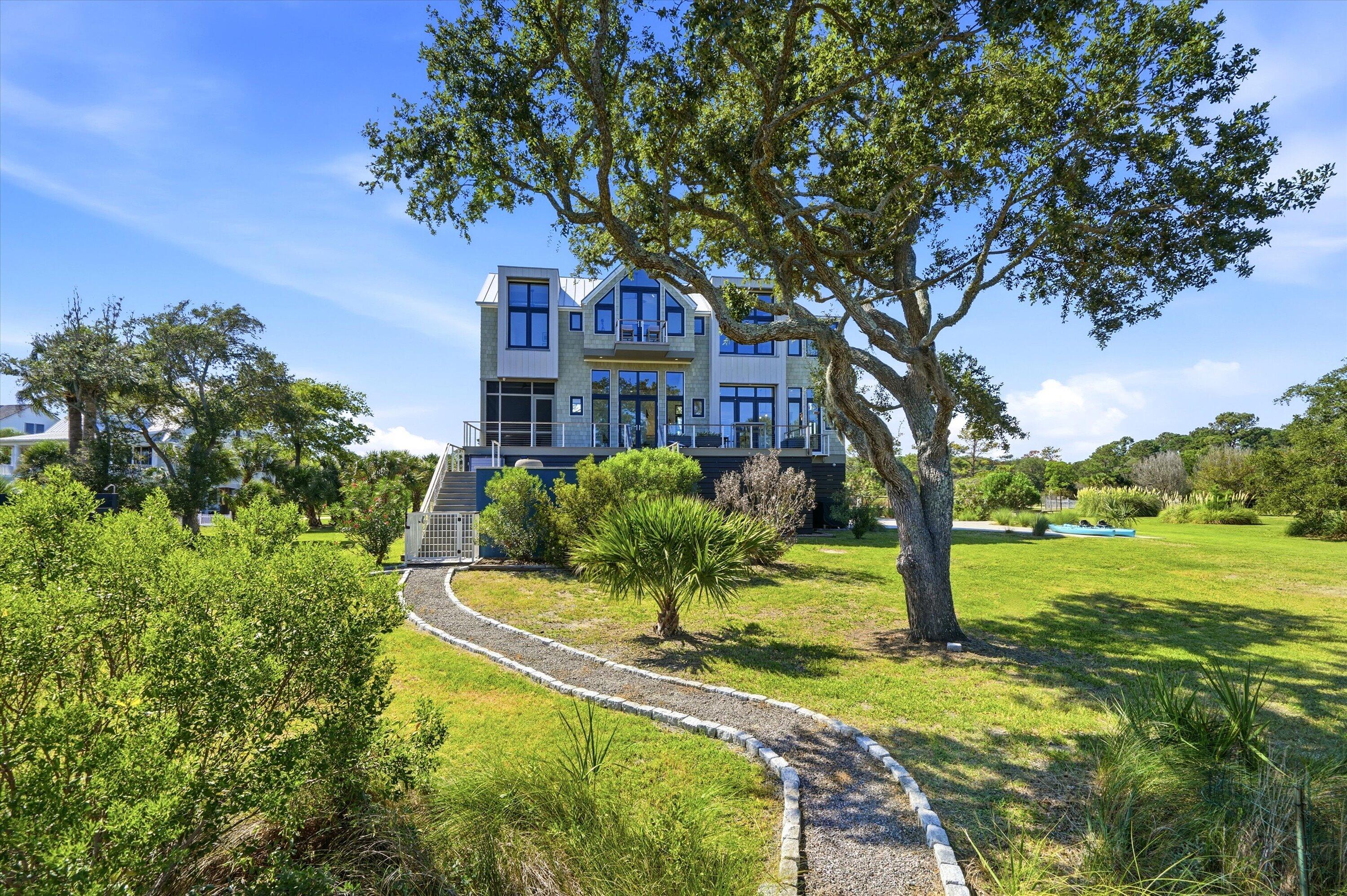 618 Flowers Drive