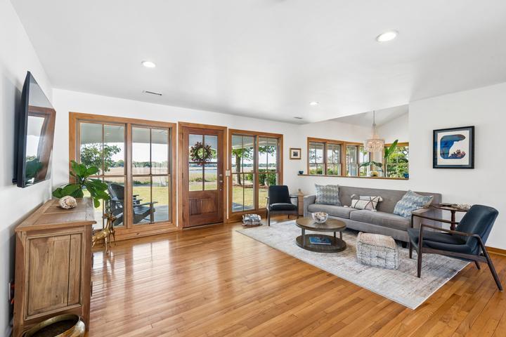 1259 Harbor View Road
