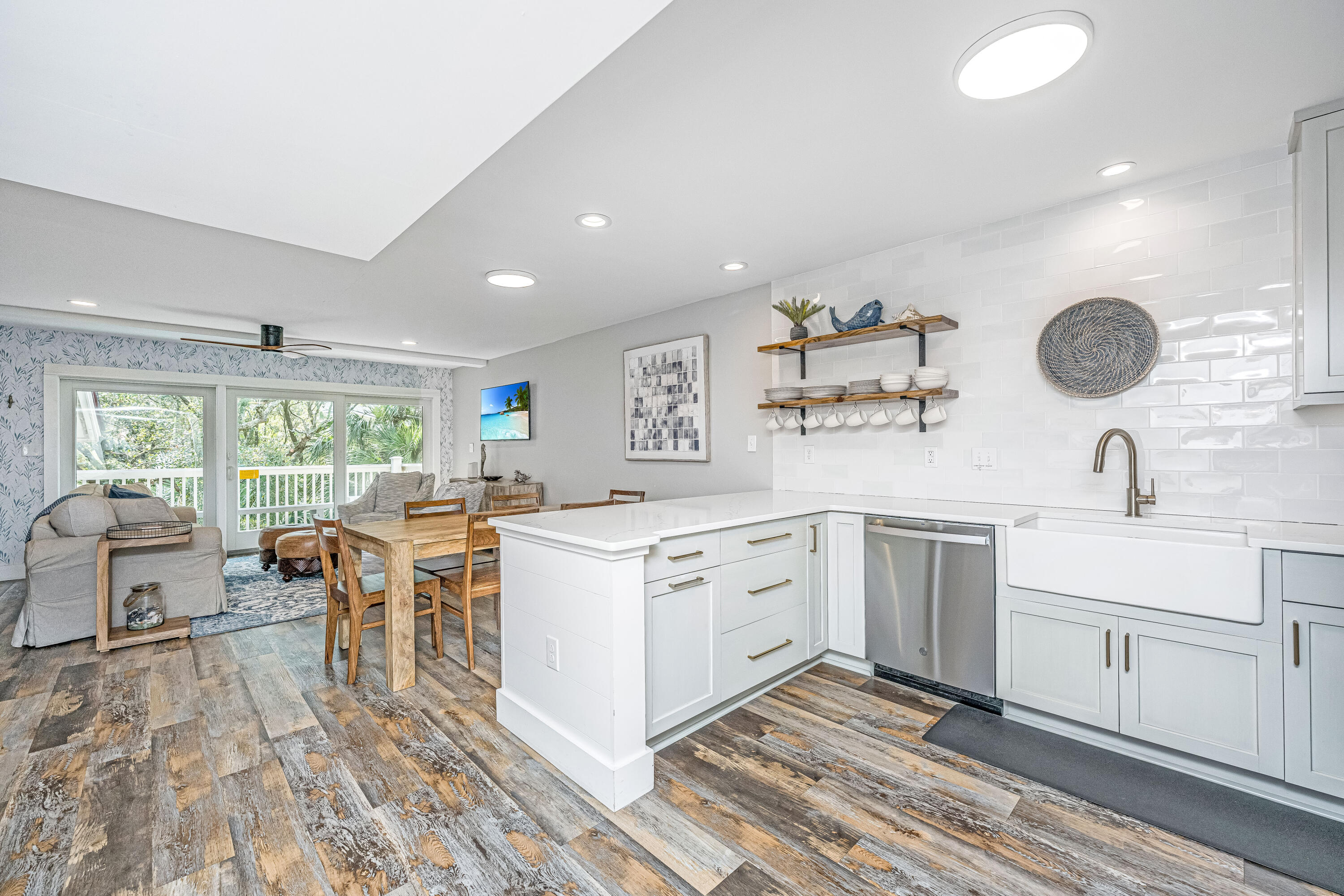 6 Seagrove Lane # D