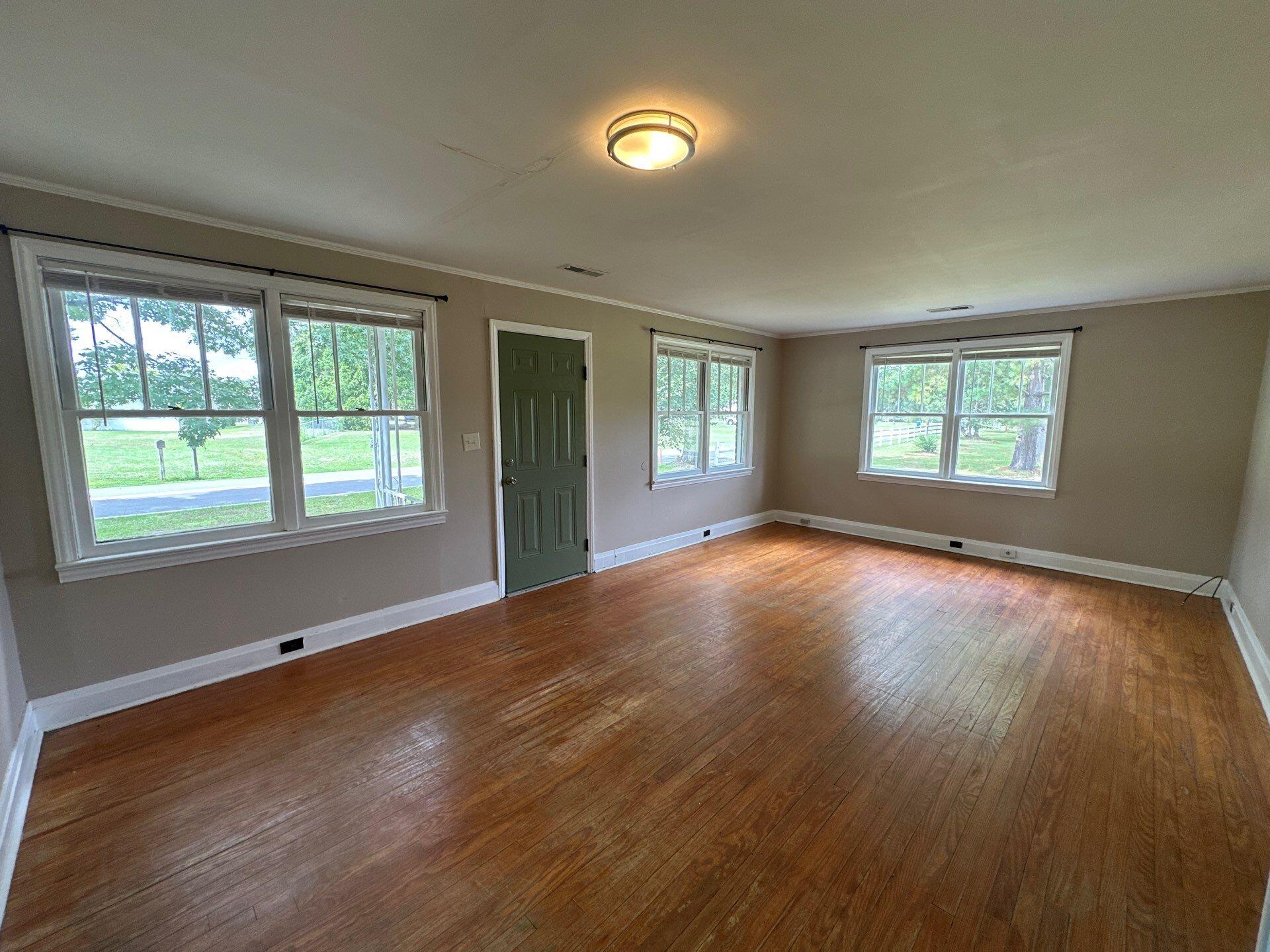 106 Roosevelt Drive