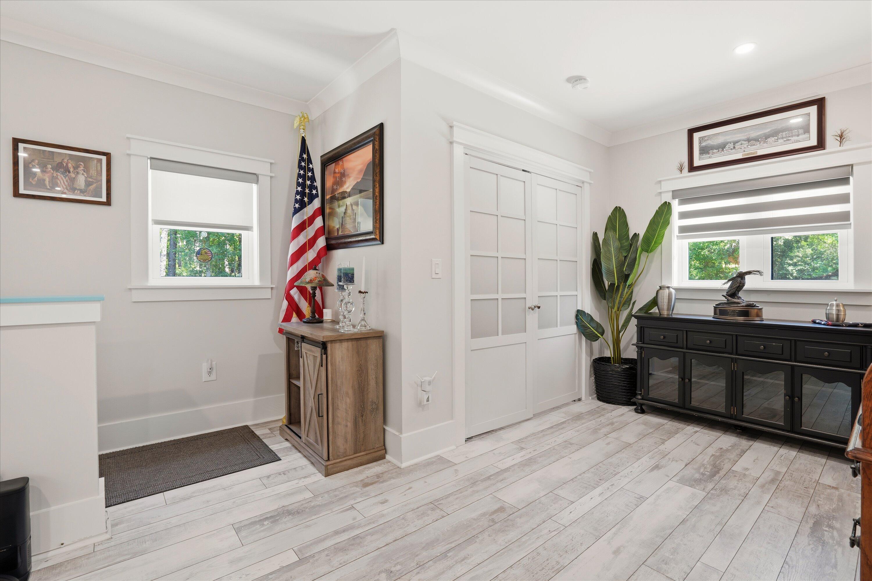8246 Oyster Factory Road
