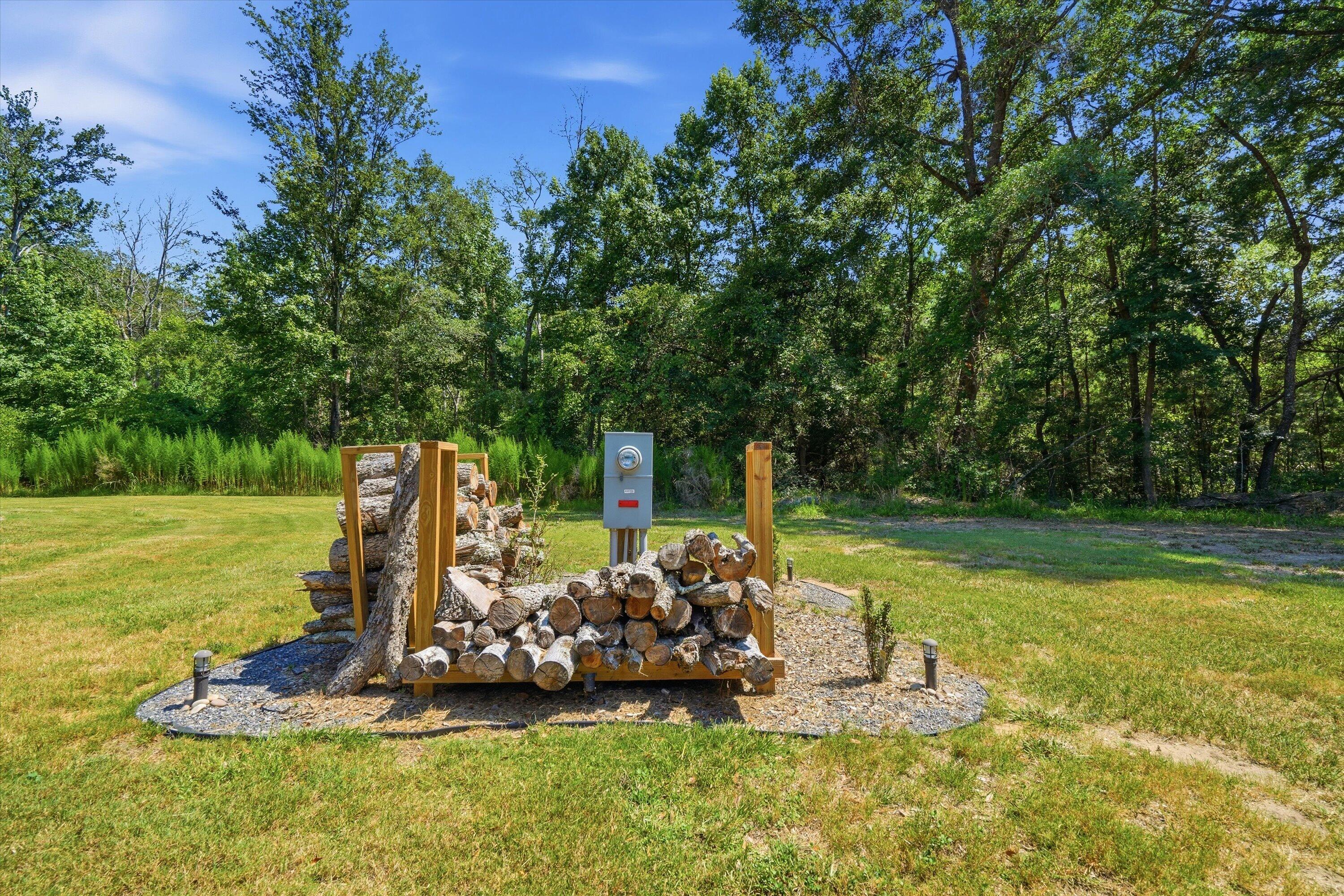 8246 Oyster Factory Road