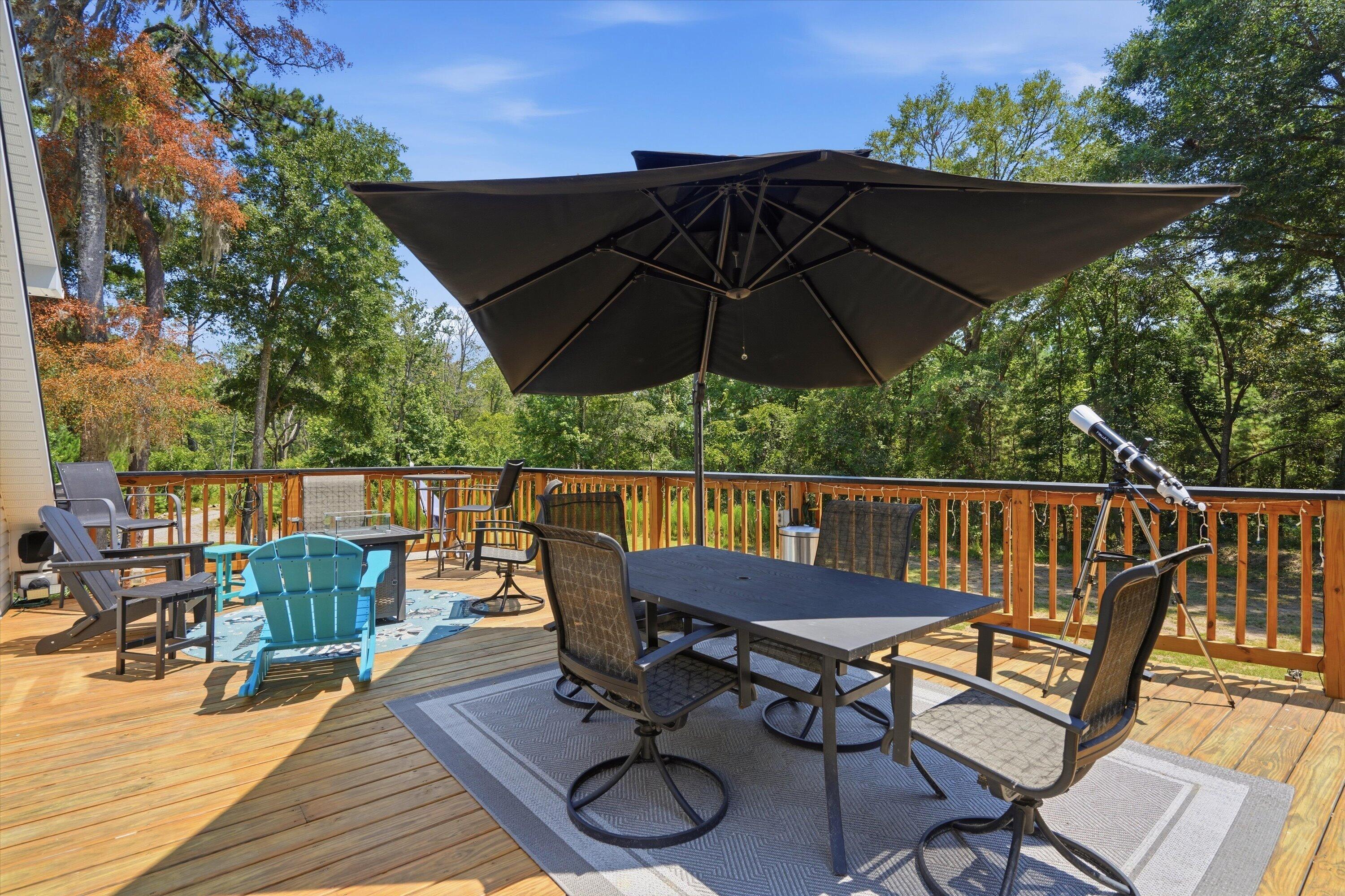 8246 Oyster Factory Road