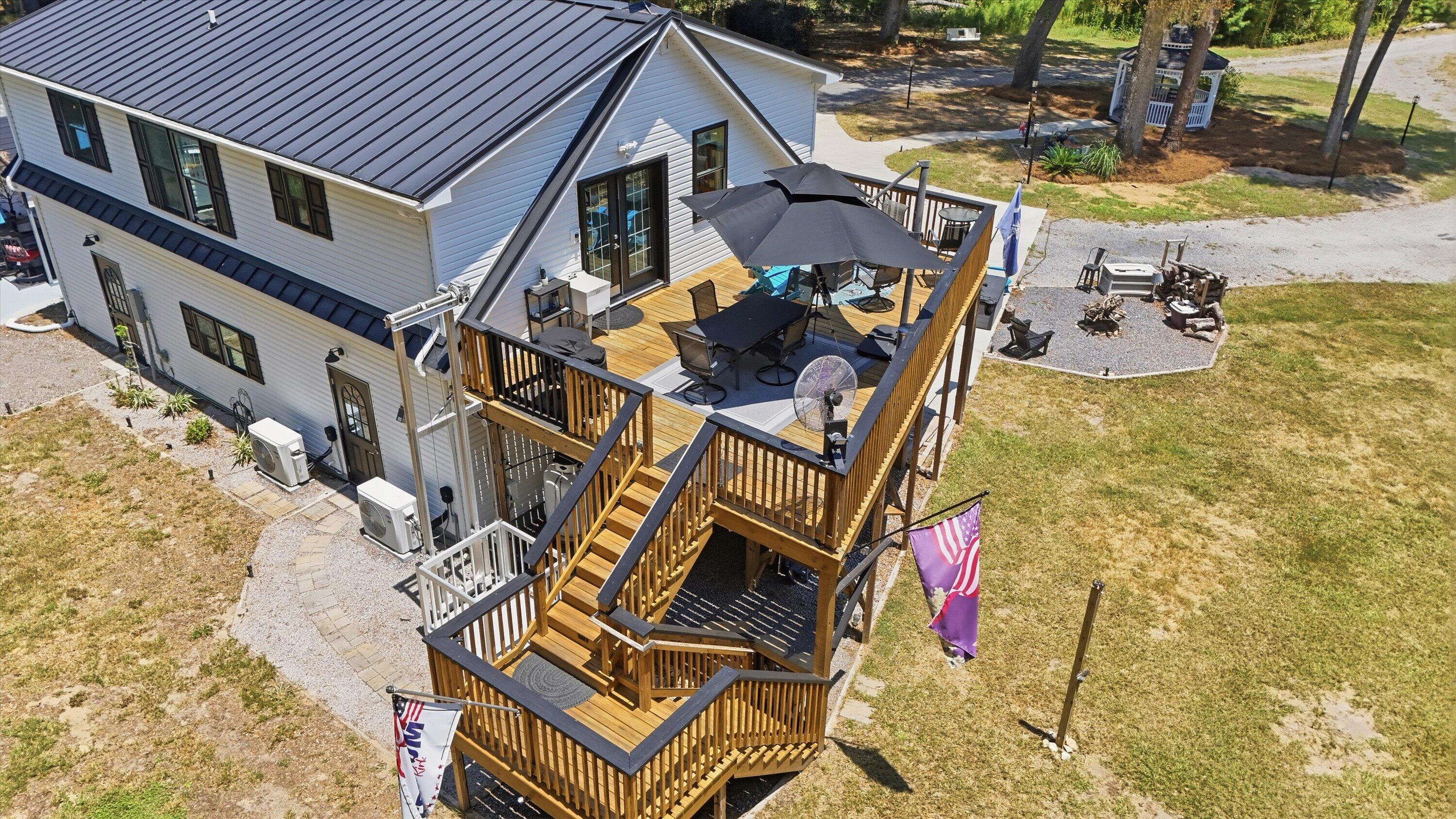 8246 Oyster Factory Road