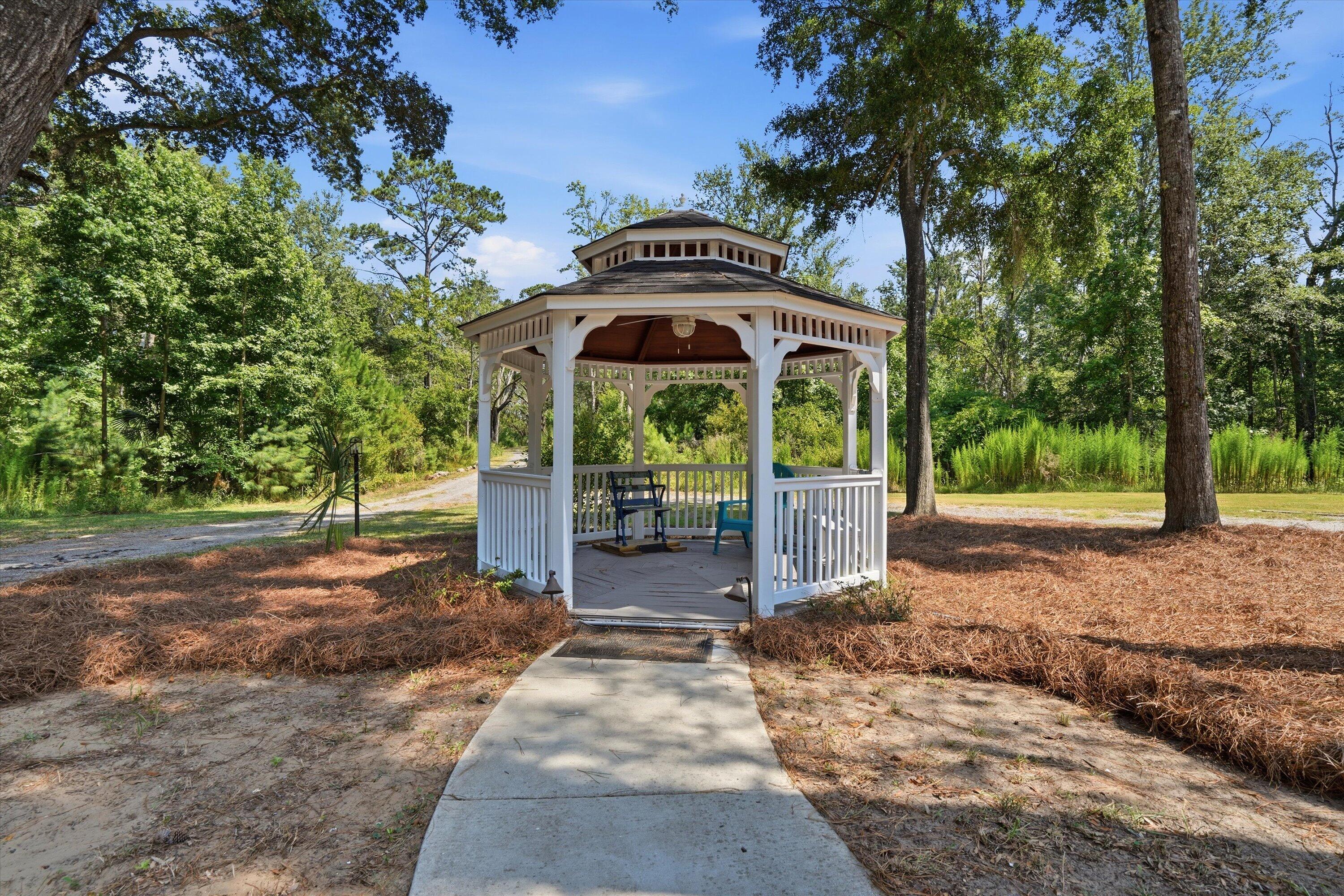 8246 Oyster Factory Road