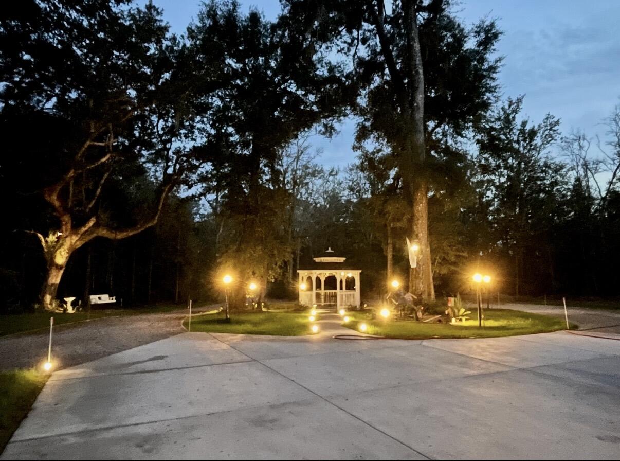 8246 Oyster Factory Road