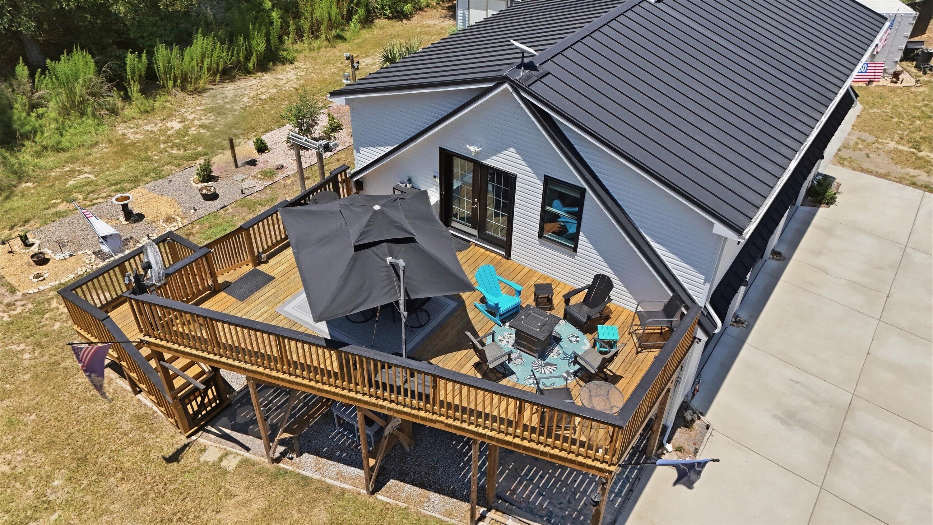 8246 Oyster Factory Road