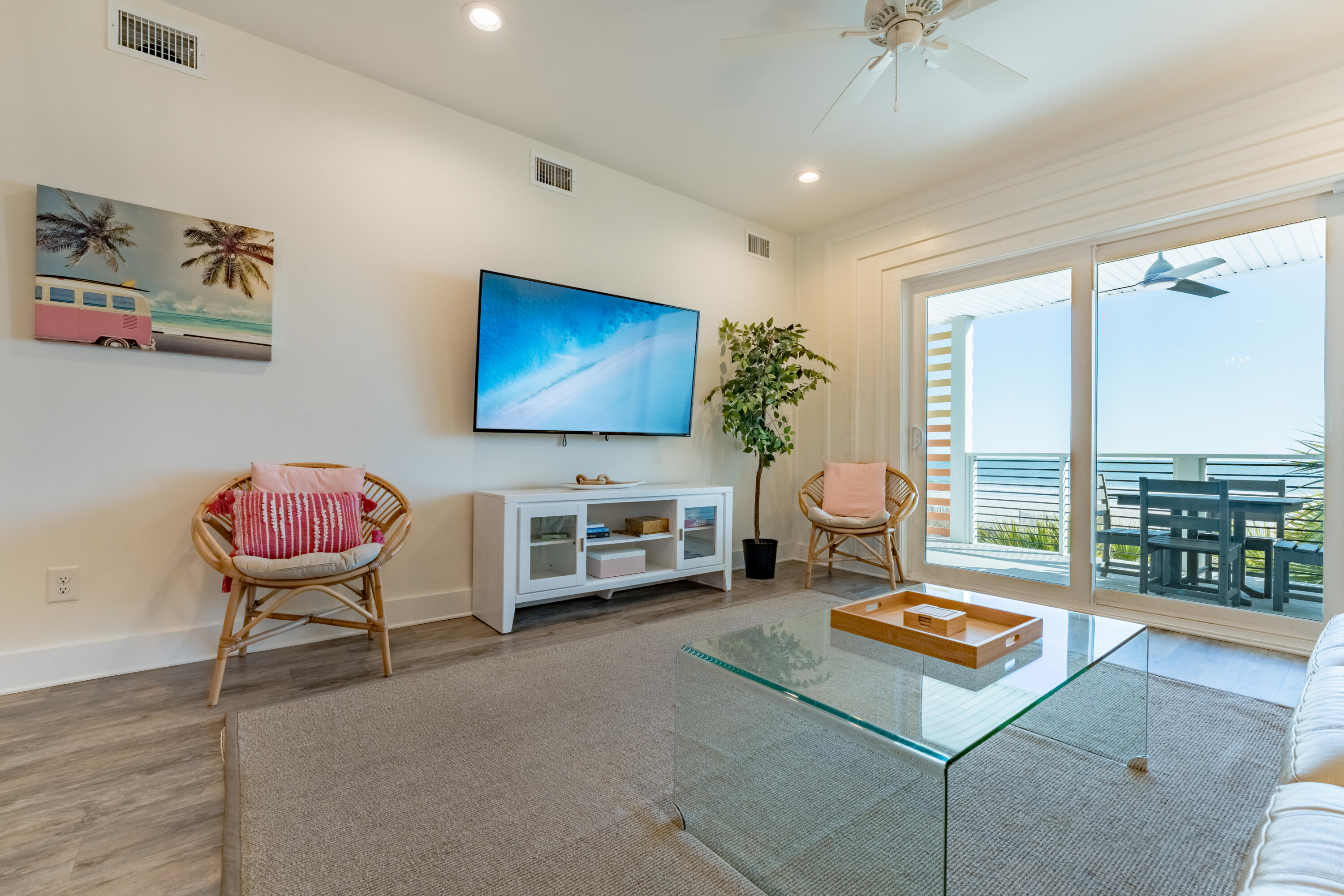 115 E Arctic Avenue # 1b