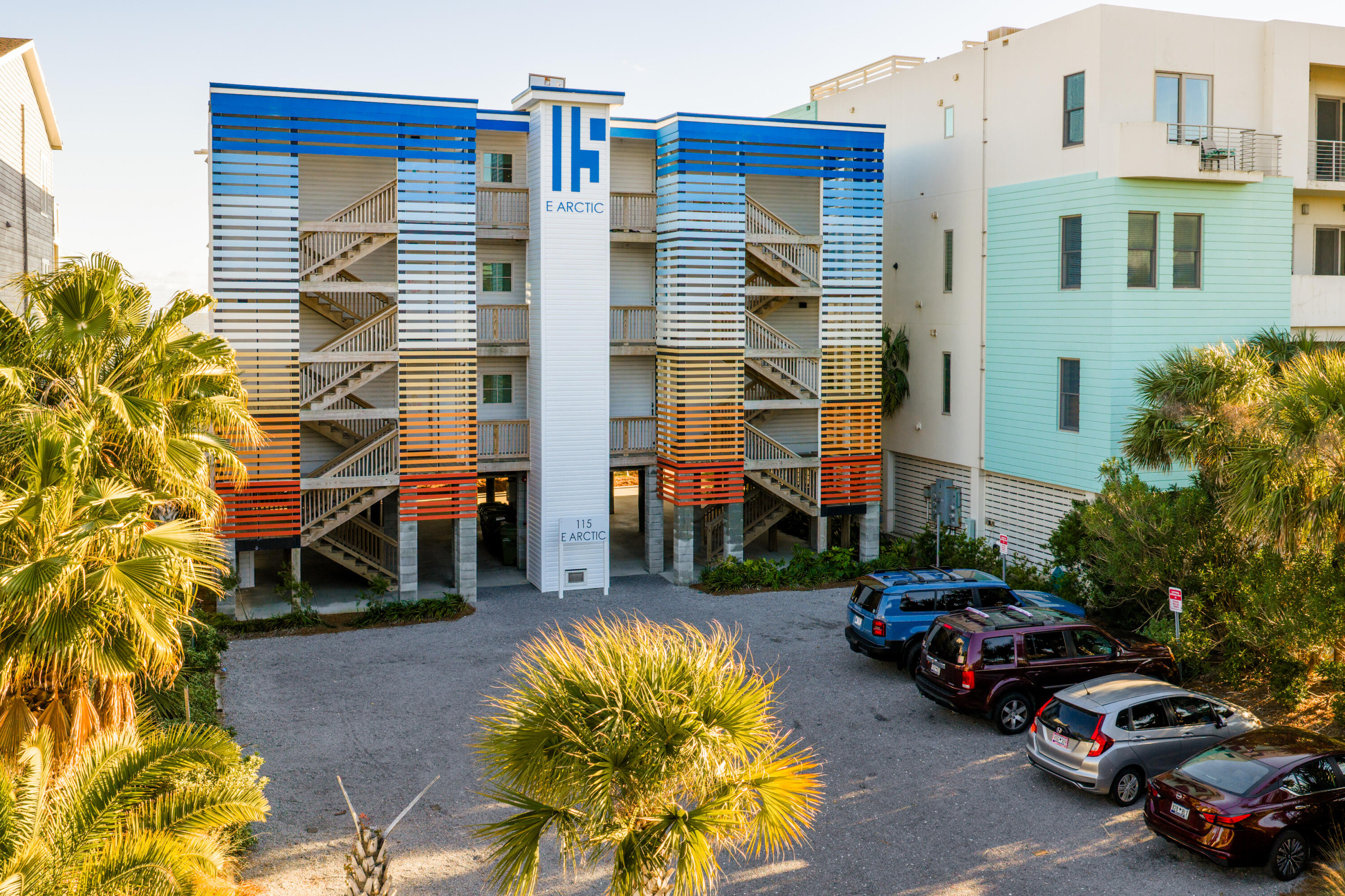 115 E Arctic Avenue # 1a