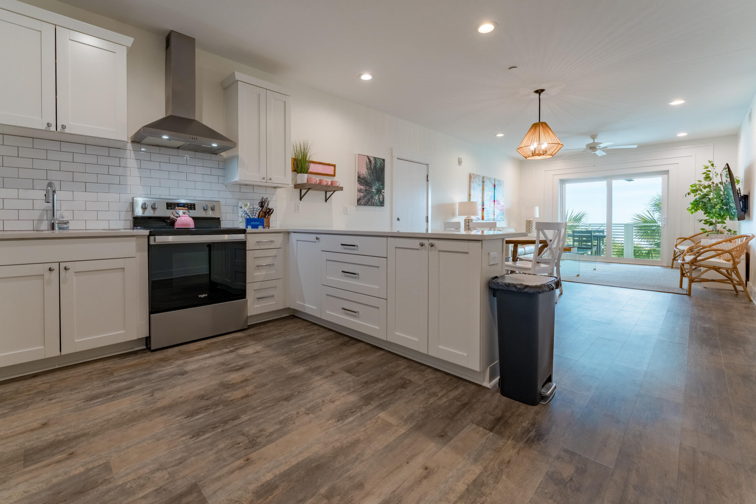 115 E Arctic Avenue # 1a