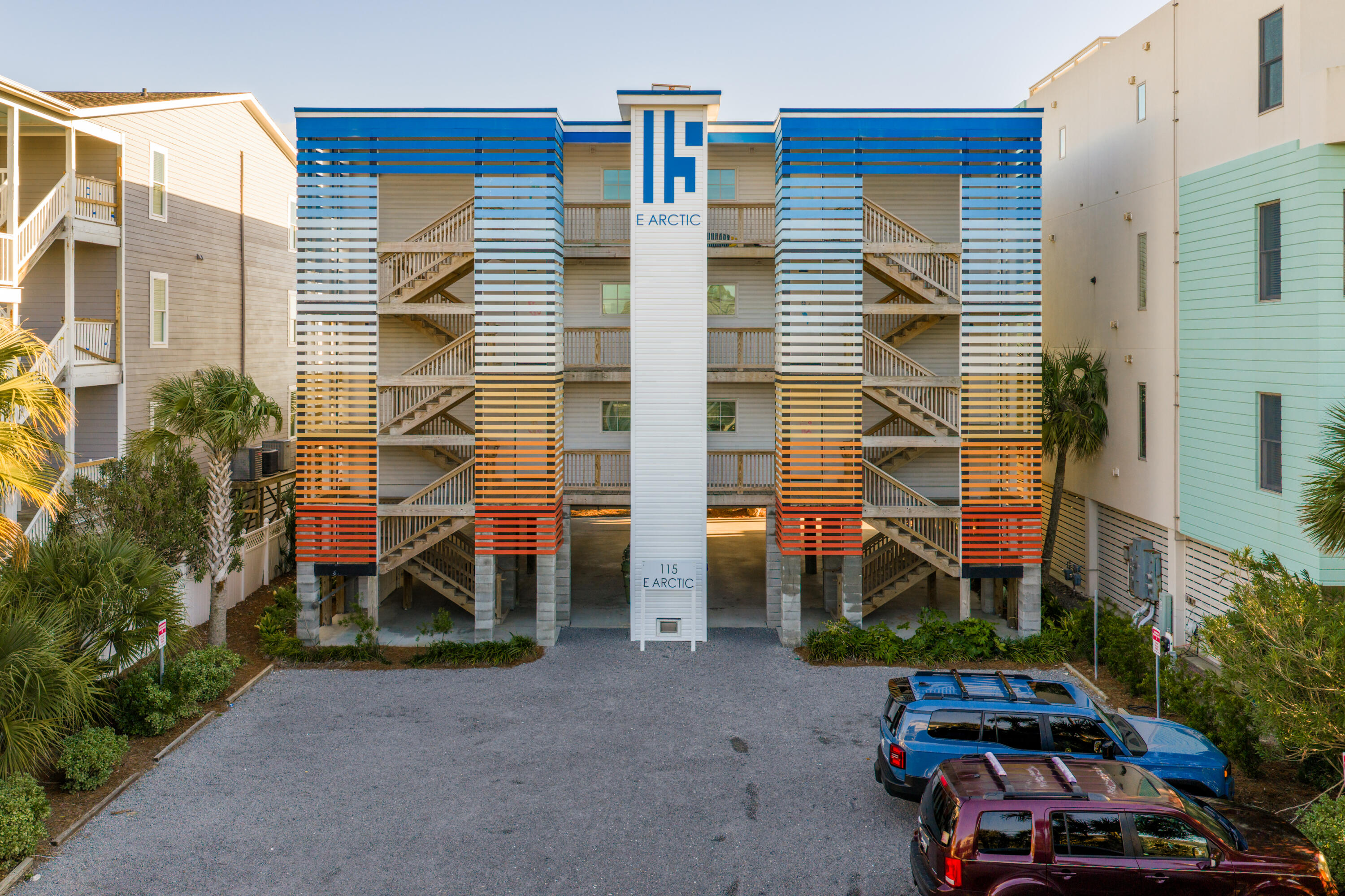 115 E Arctic Avenue # 1a