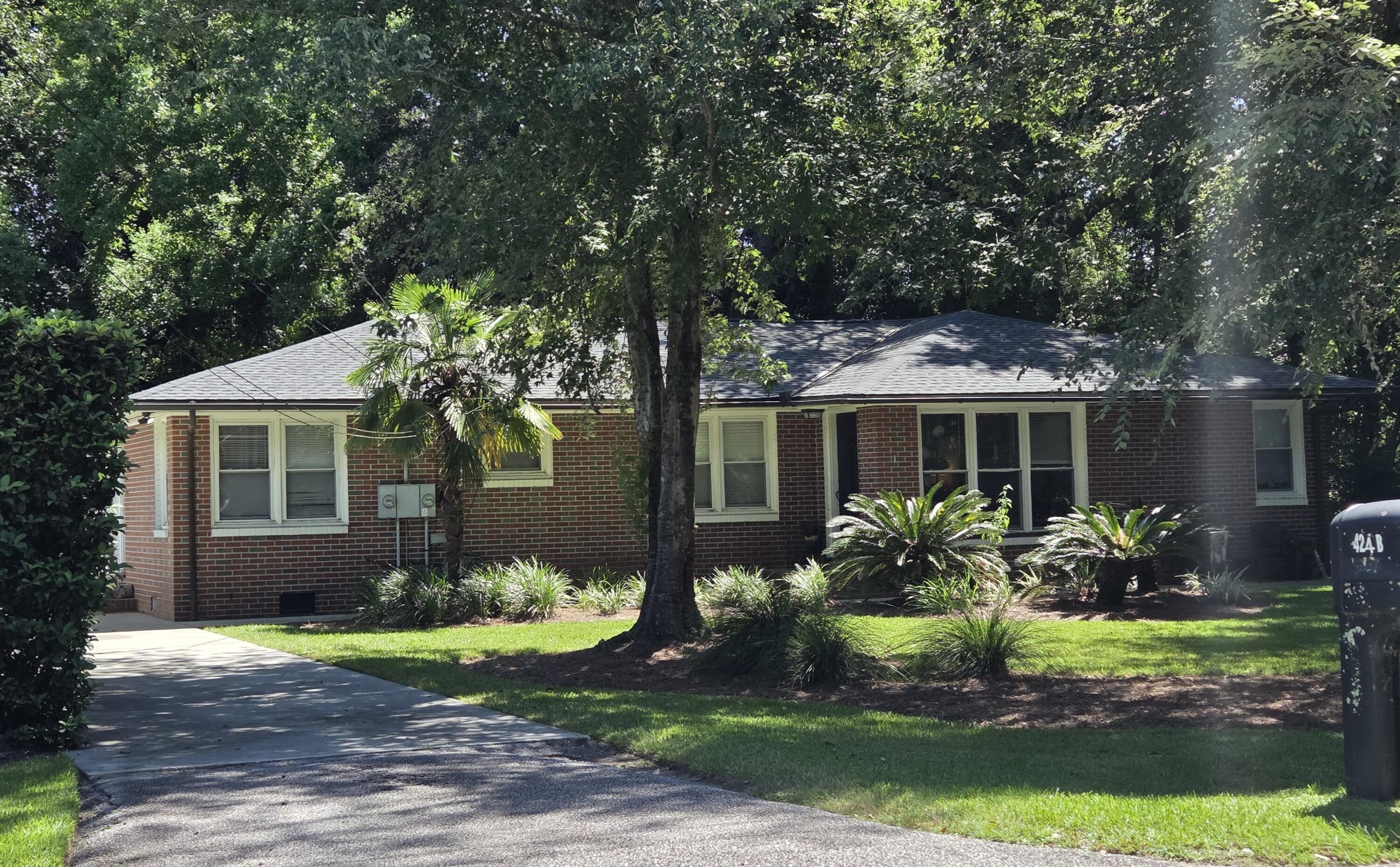 424 Howle Avenue # B Unit: A & B