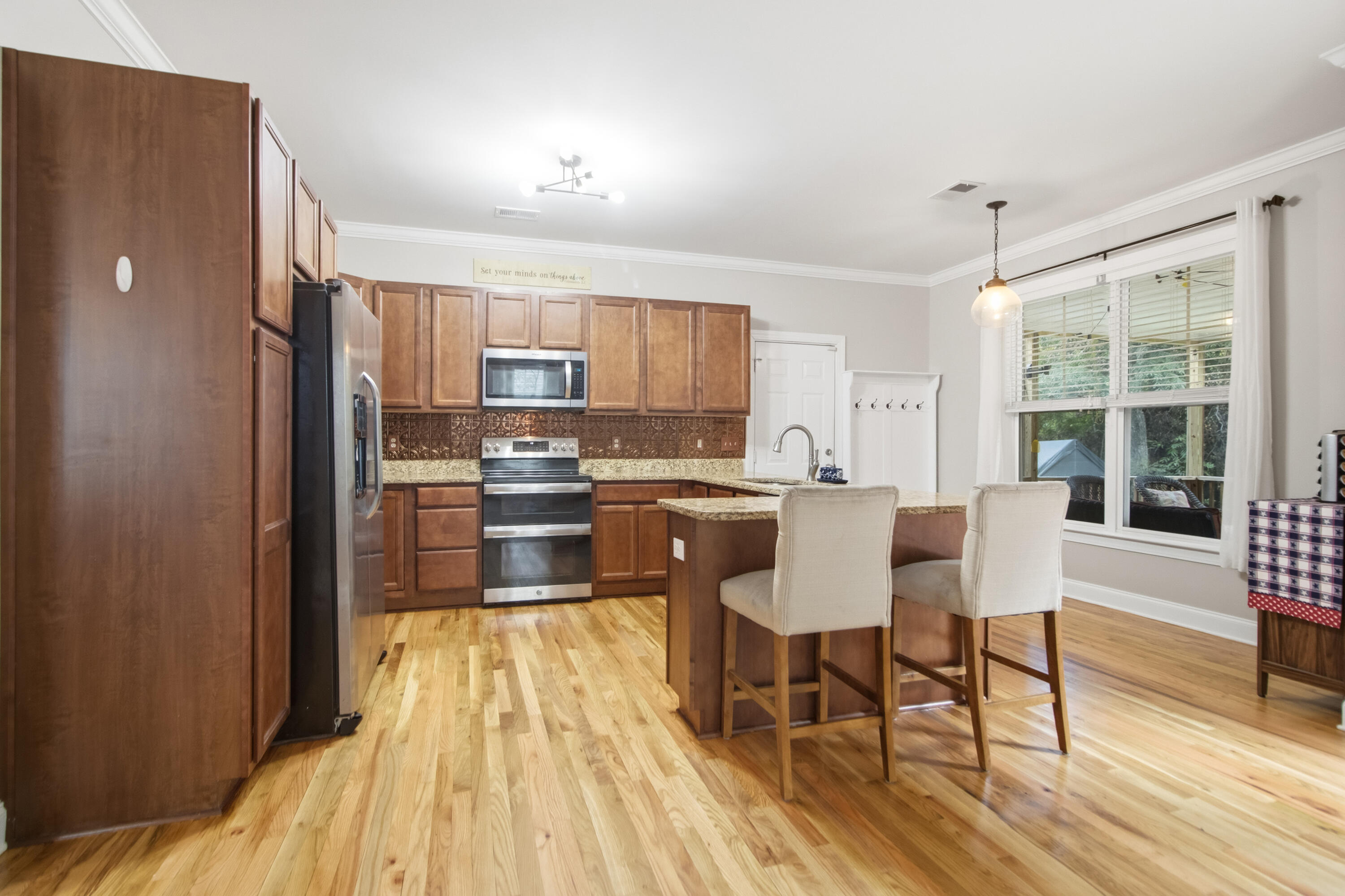 3485 Walter Drive