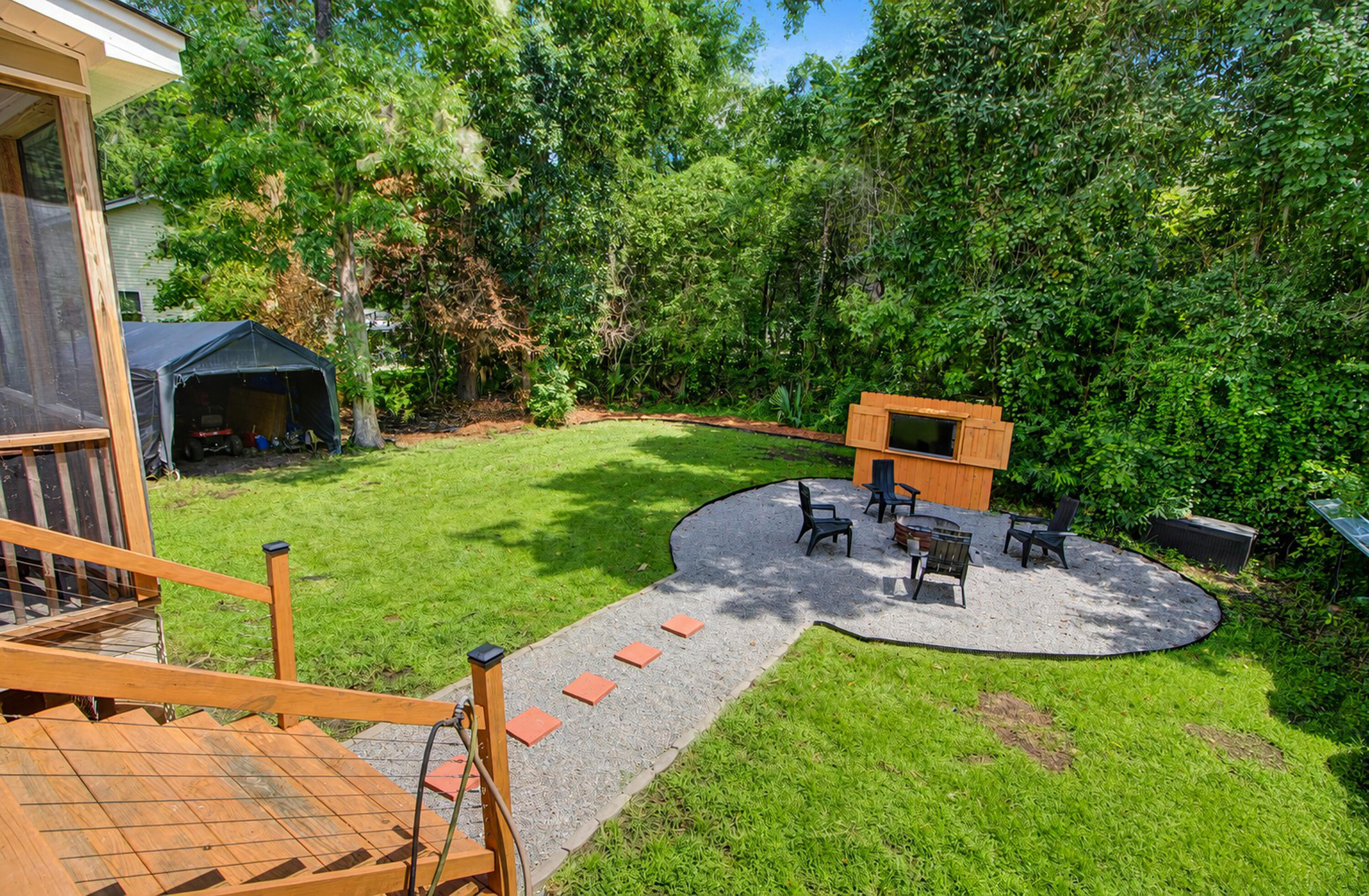 3485 Walter Drive