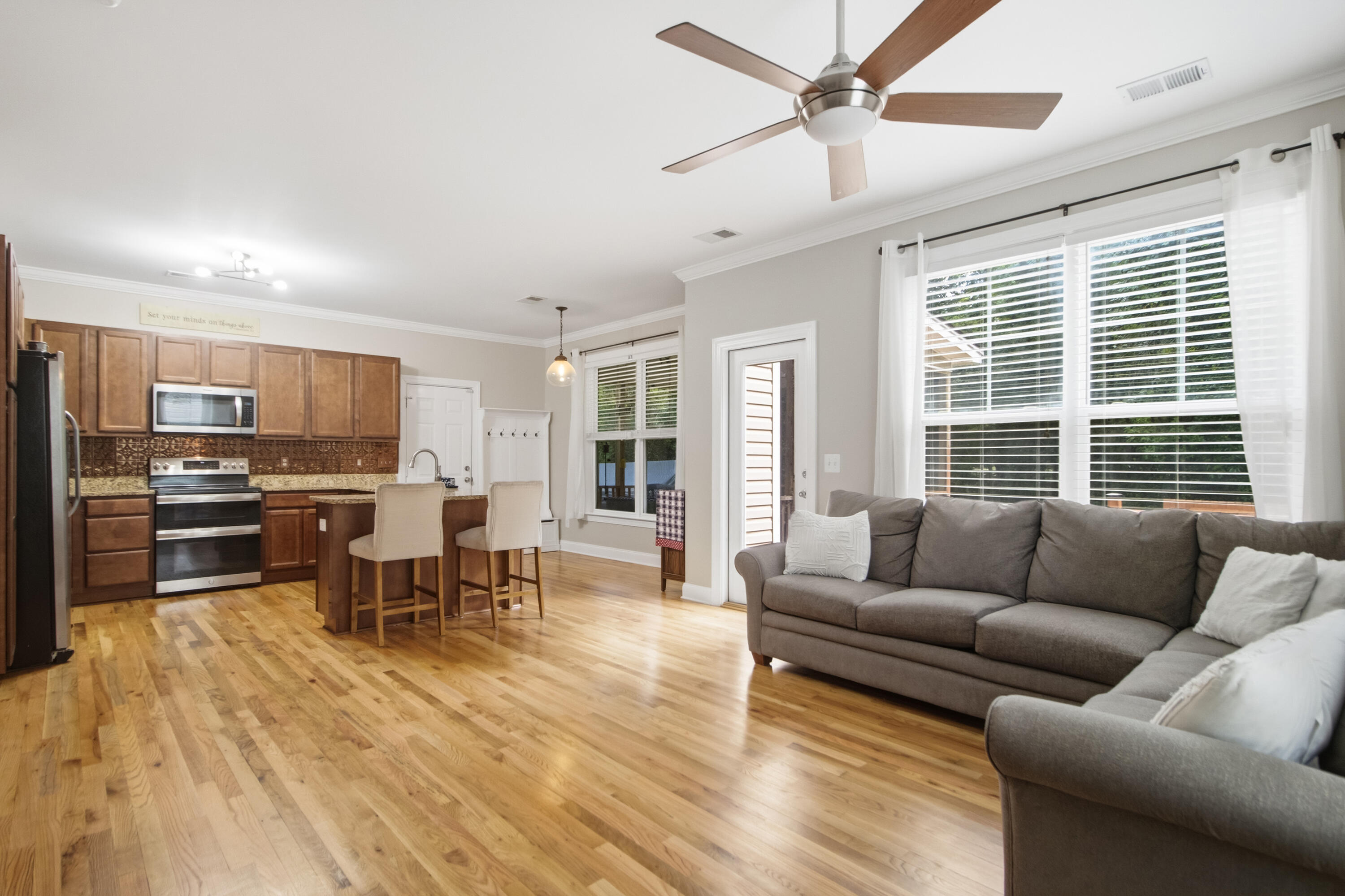 3485 Walter Drive