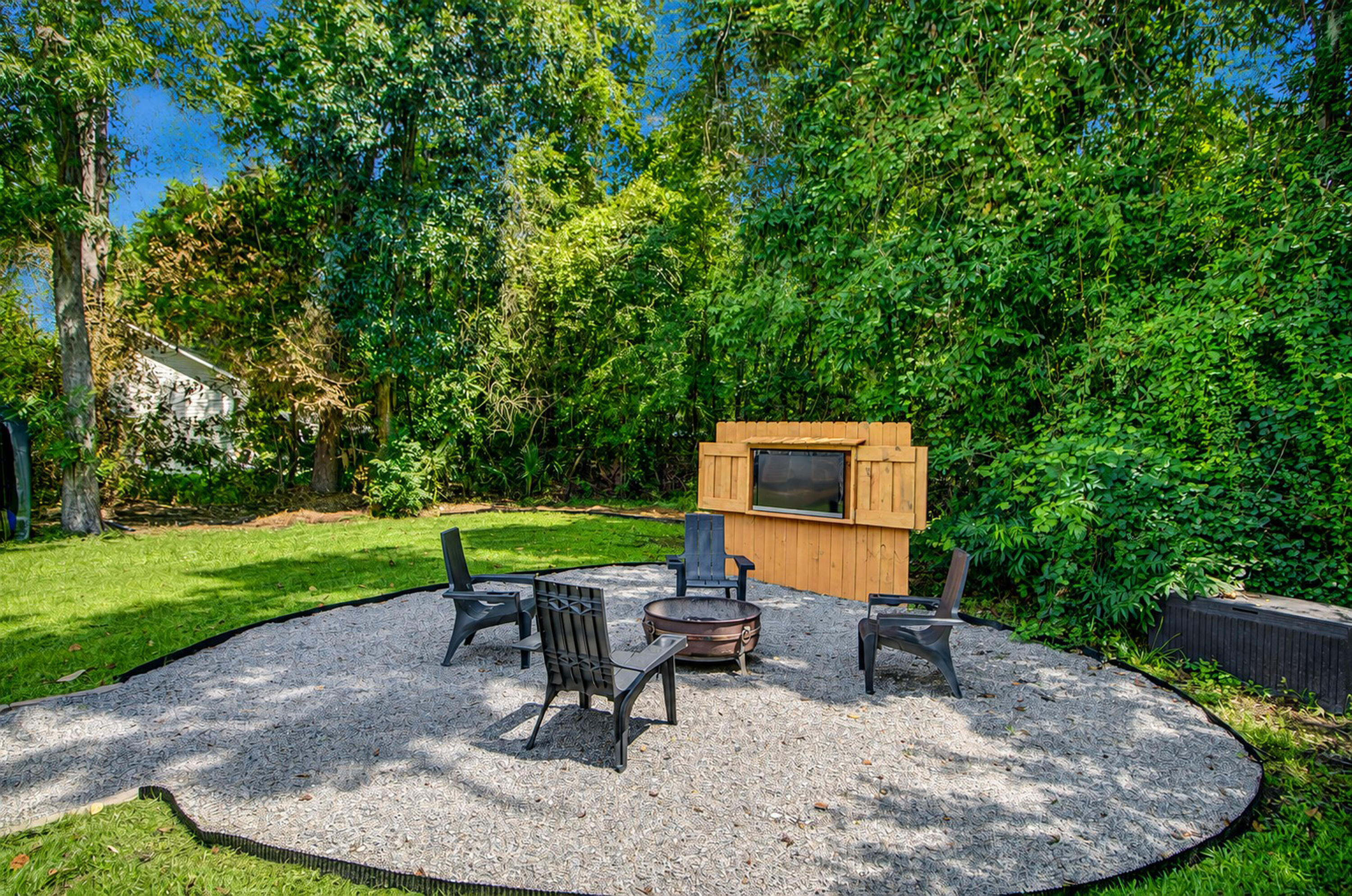 3485 Walter Drive