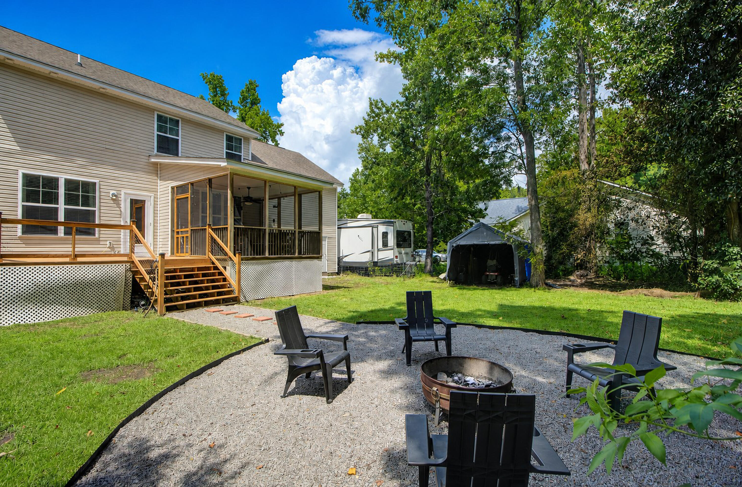 3485 Walter Drive