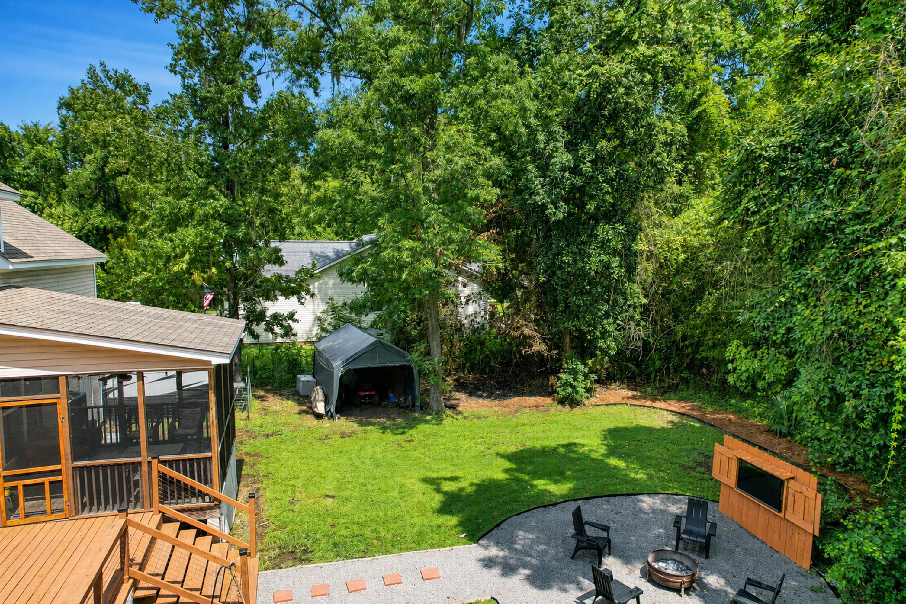 3485 Walter Drive