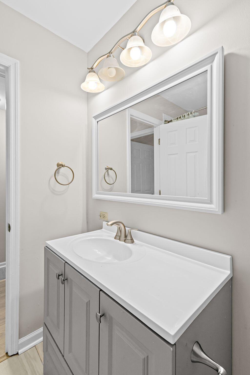 507 Stinson Drive Unit 8f