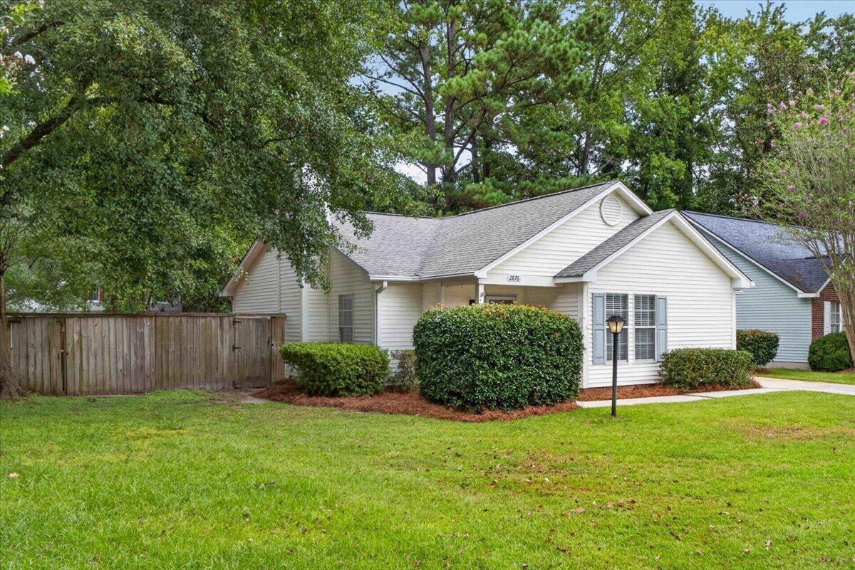 2876 N Moss Oak Lane