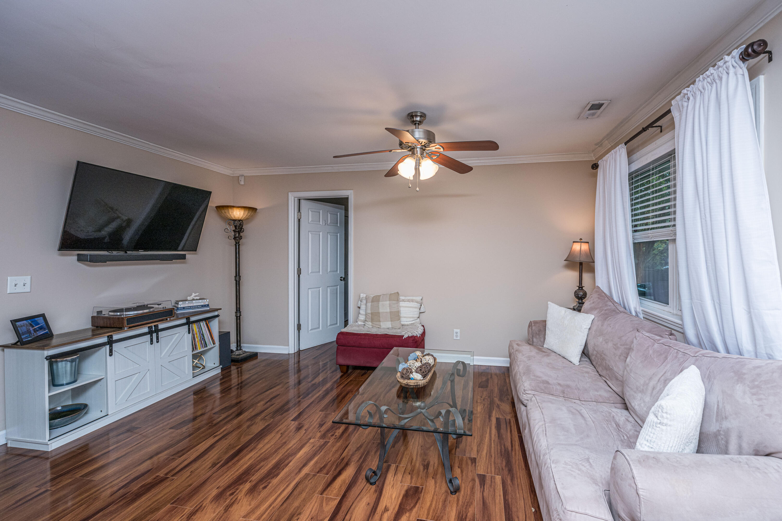 1240 Camellia Road