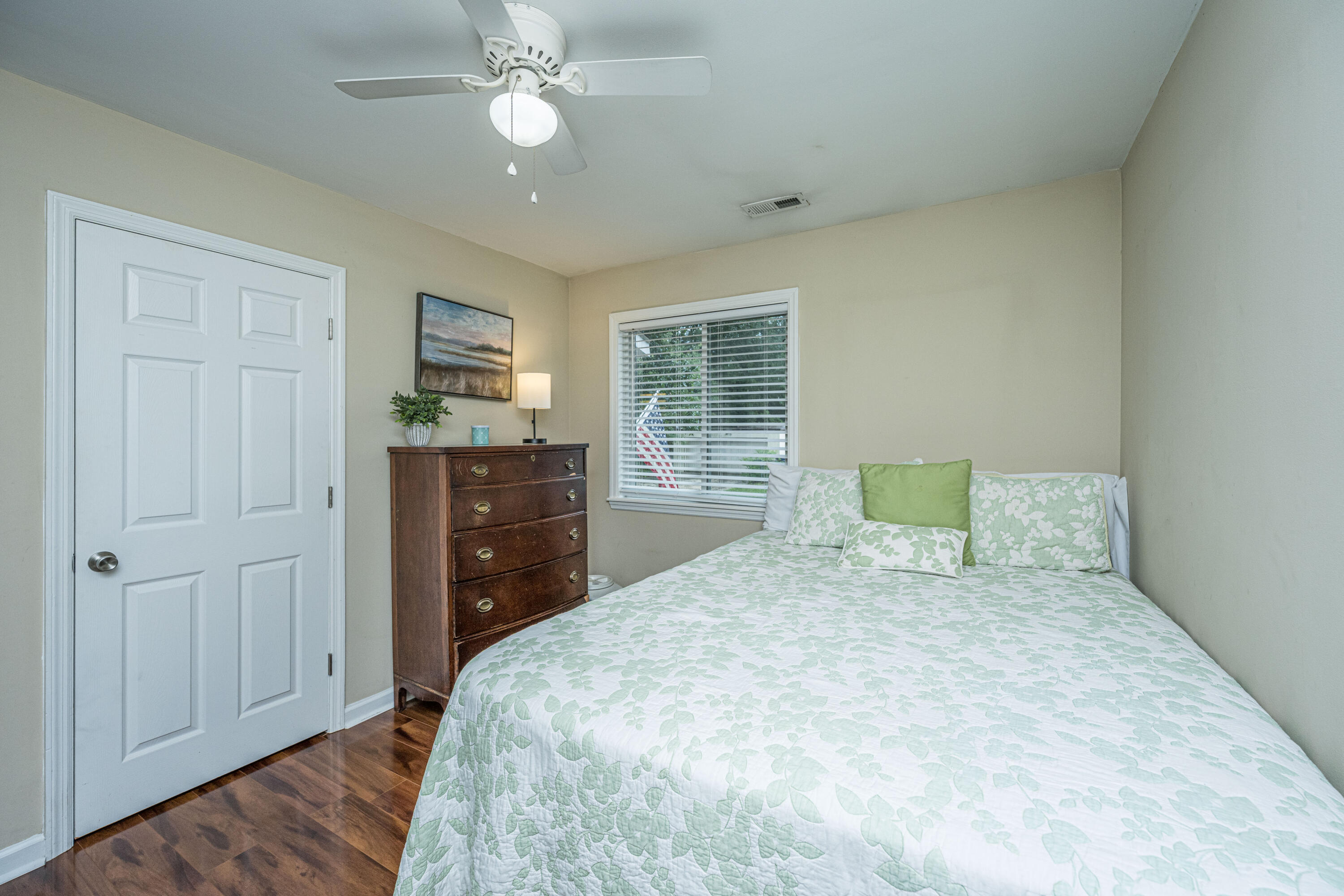 1240 Camellia Road