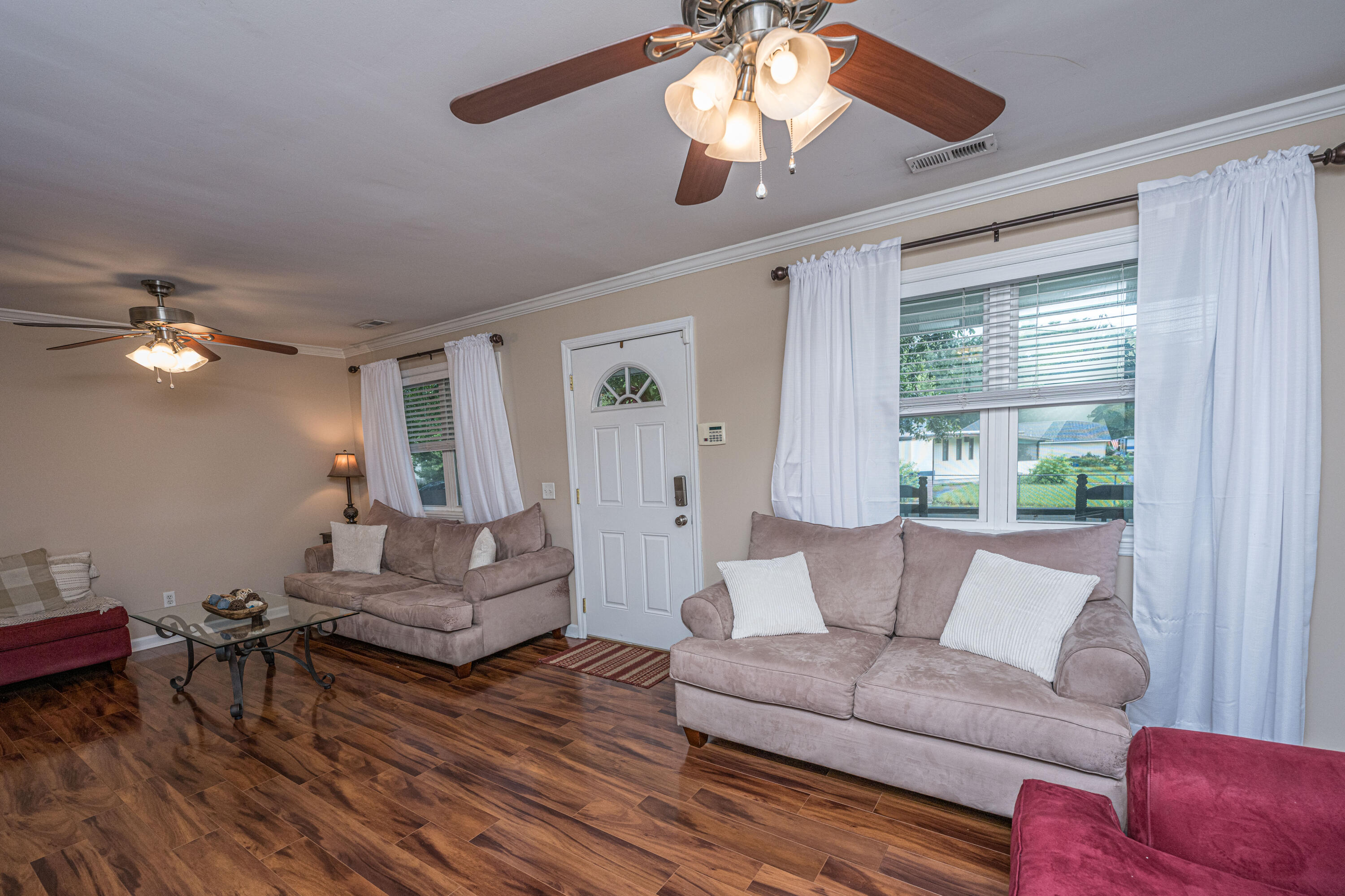 1240 Camellia Road