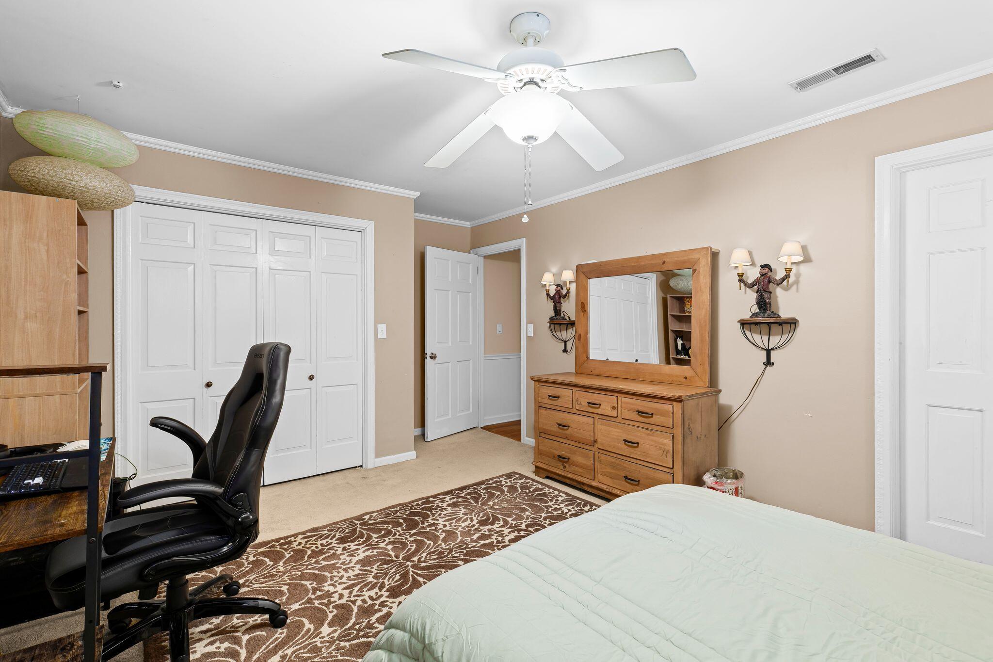 33 Town Creek Drive