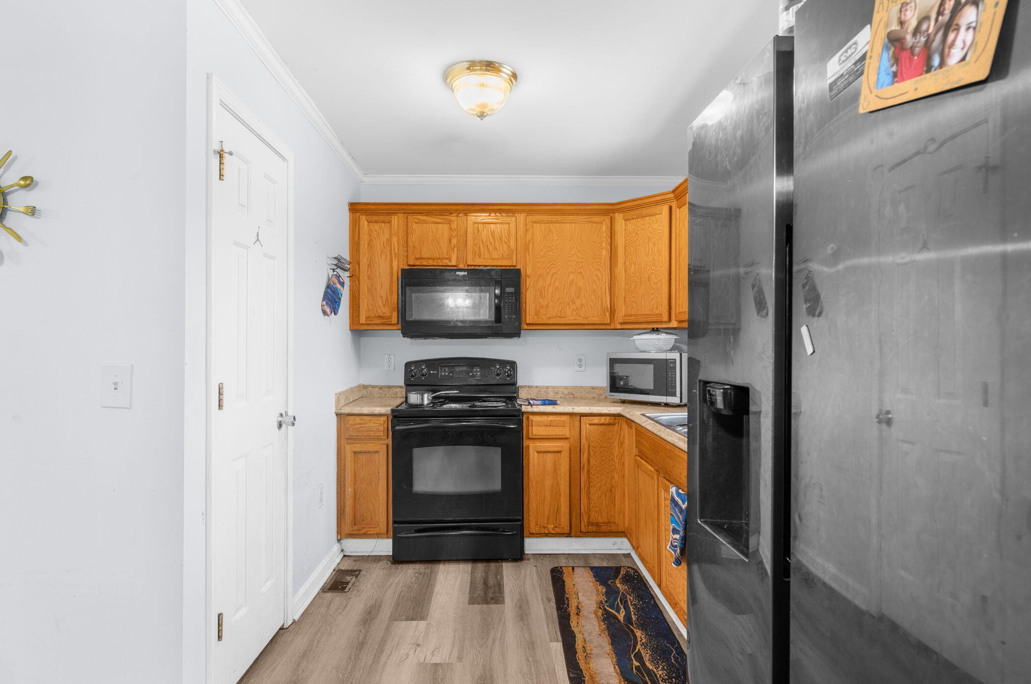 2557 Celestial Court