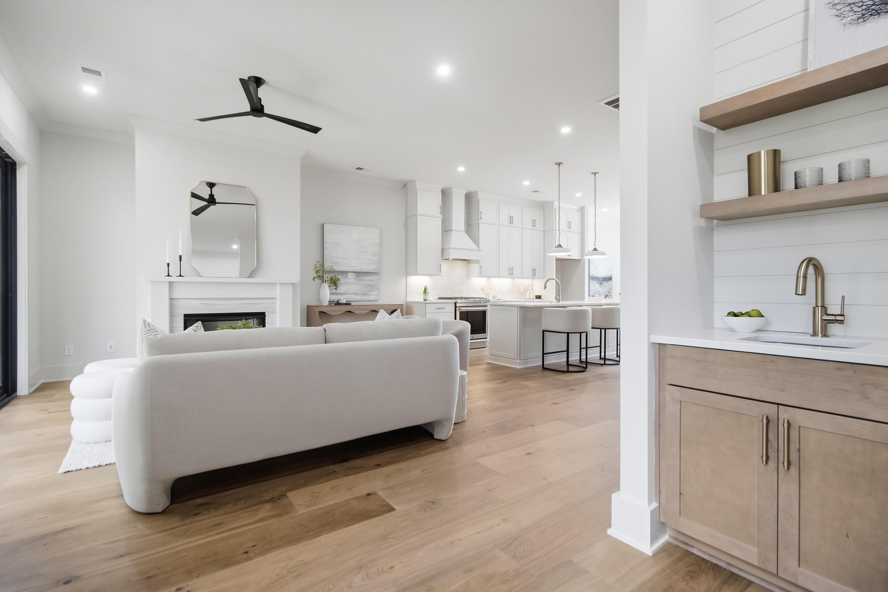 834 Curved Creek Court