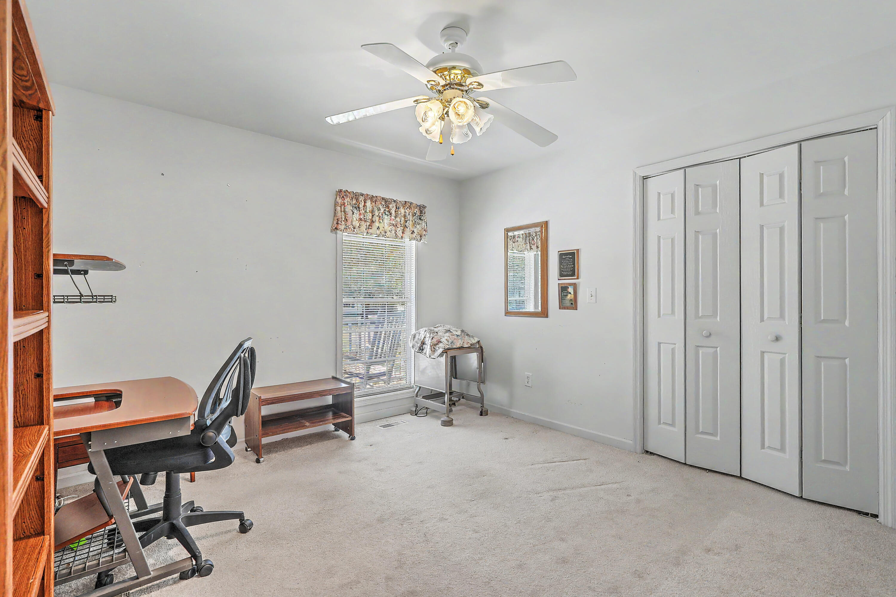 1186 Redbud Court