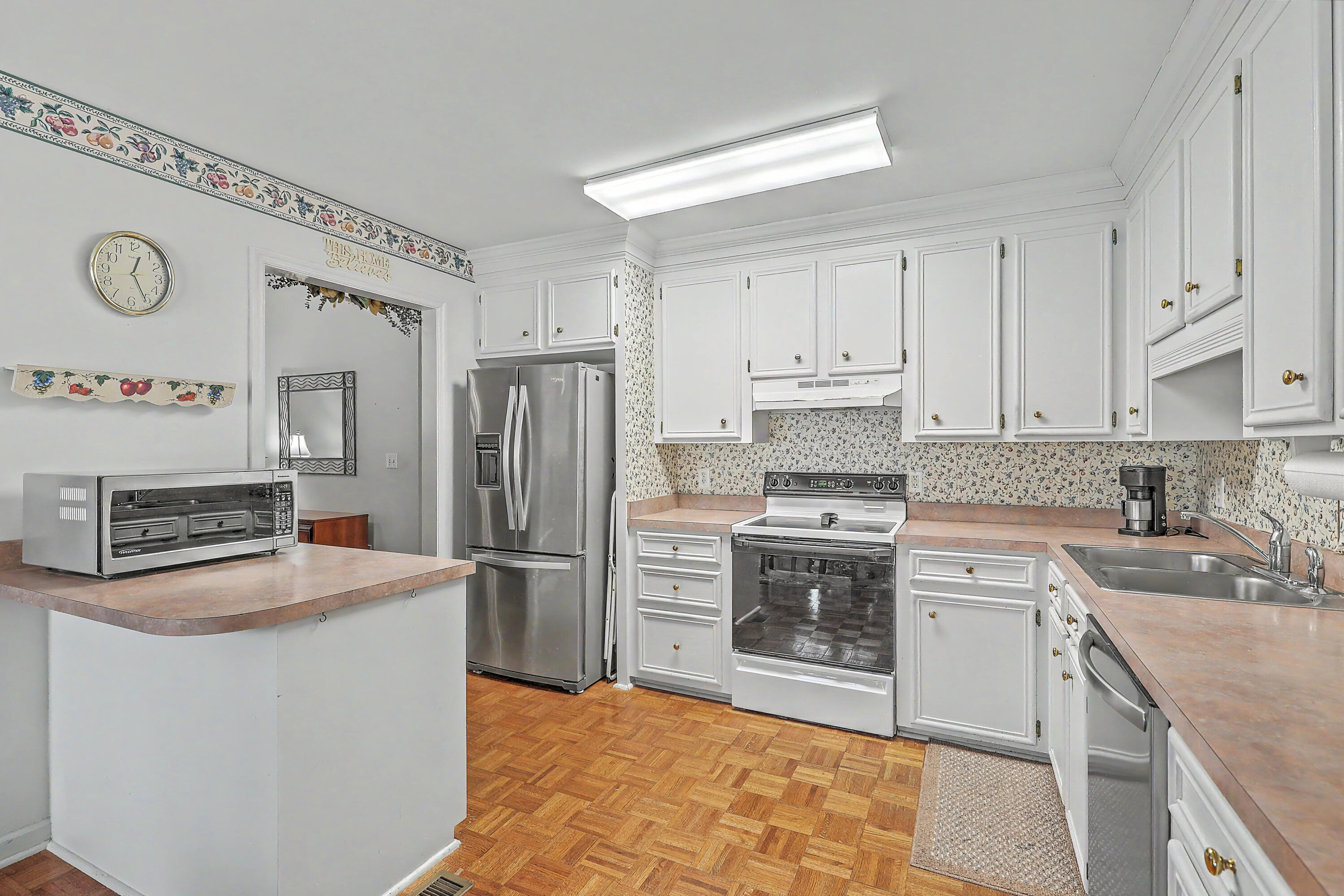 1186 Redbud Court