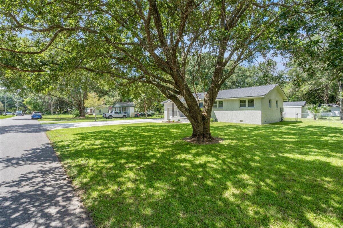 1333 Teal Avenue