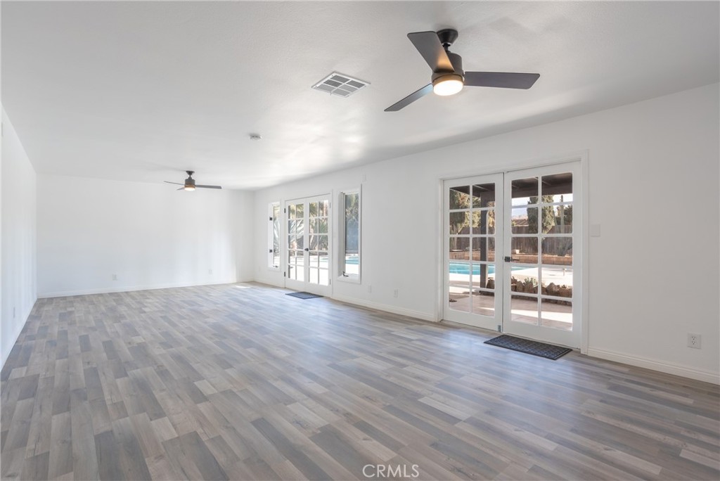 30150 Emerald Lane