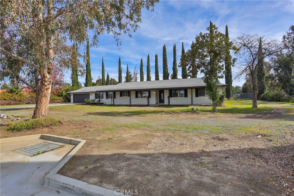 30150 Emerald Lane
