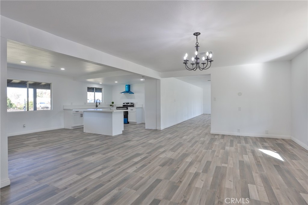 30150 Emerald Lane
