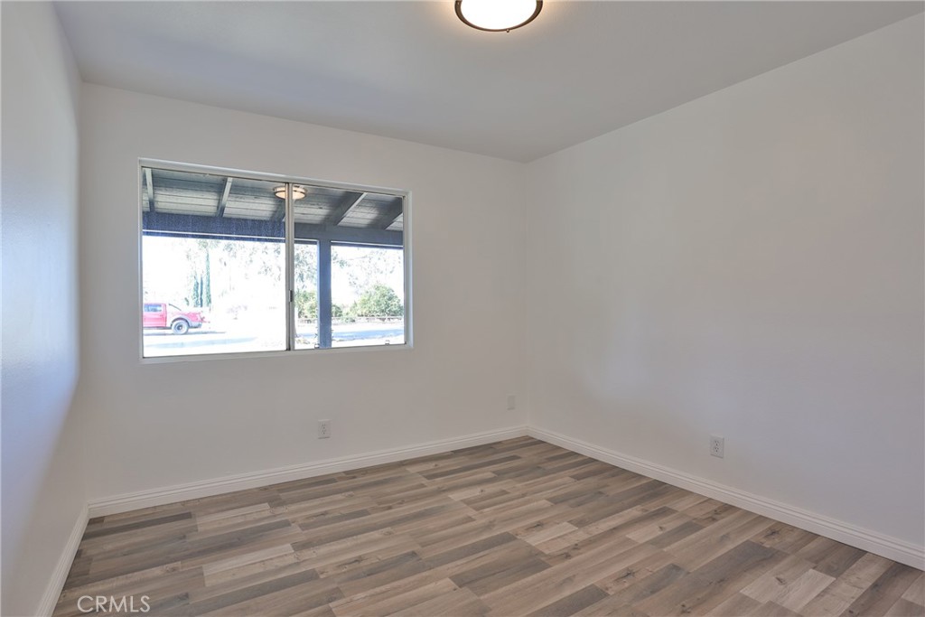 30150 Emerald Lane
