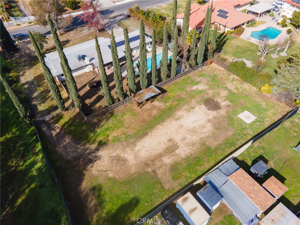 30150 Emerald Lane