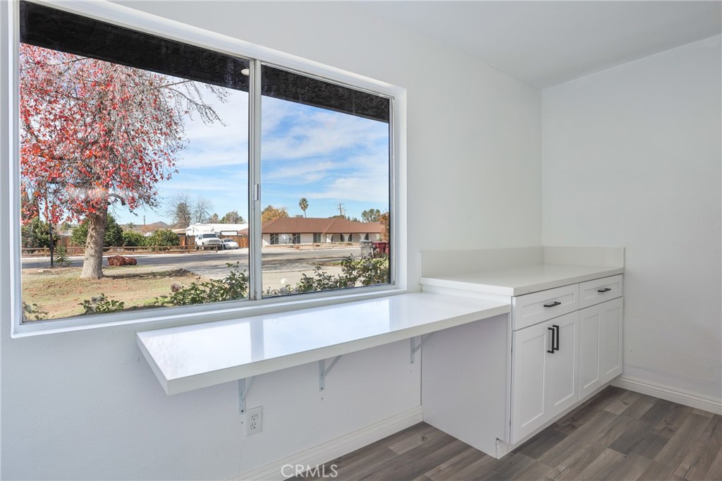 30150 Emerald Lane