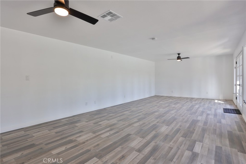 30150 Emerald Lane