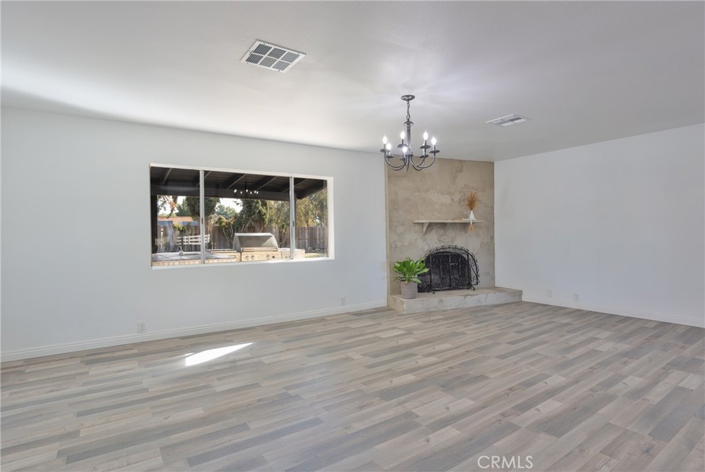 30150 Emerald Lane