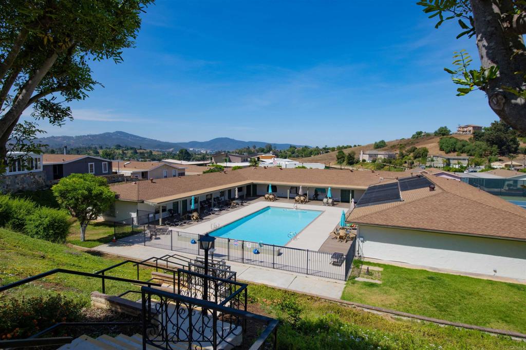 909 Richland Road 81