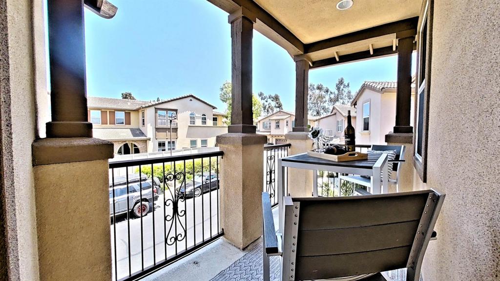 260 Candera Ln