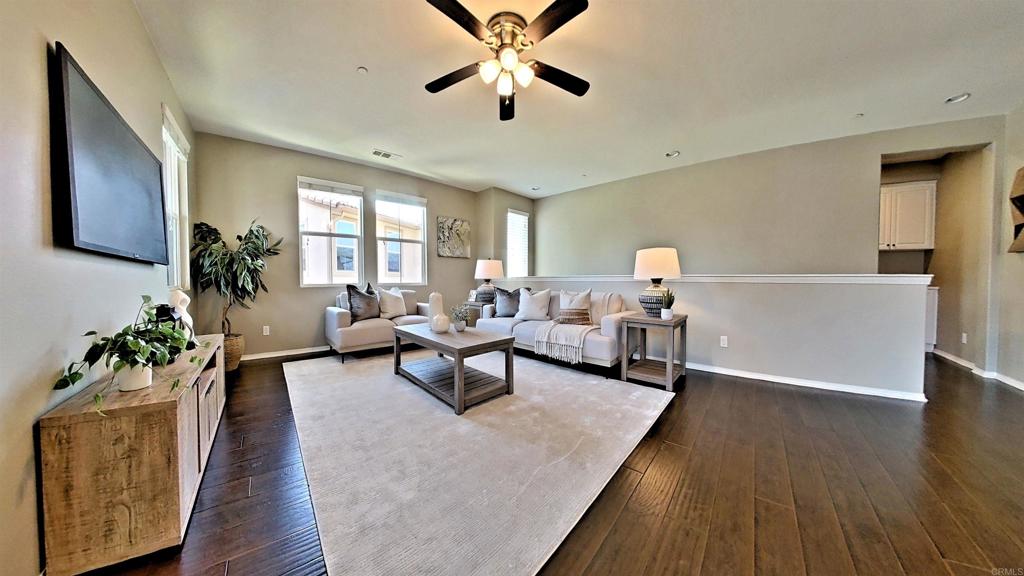 260 Candera Ln